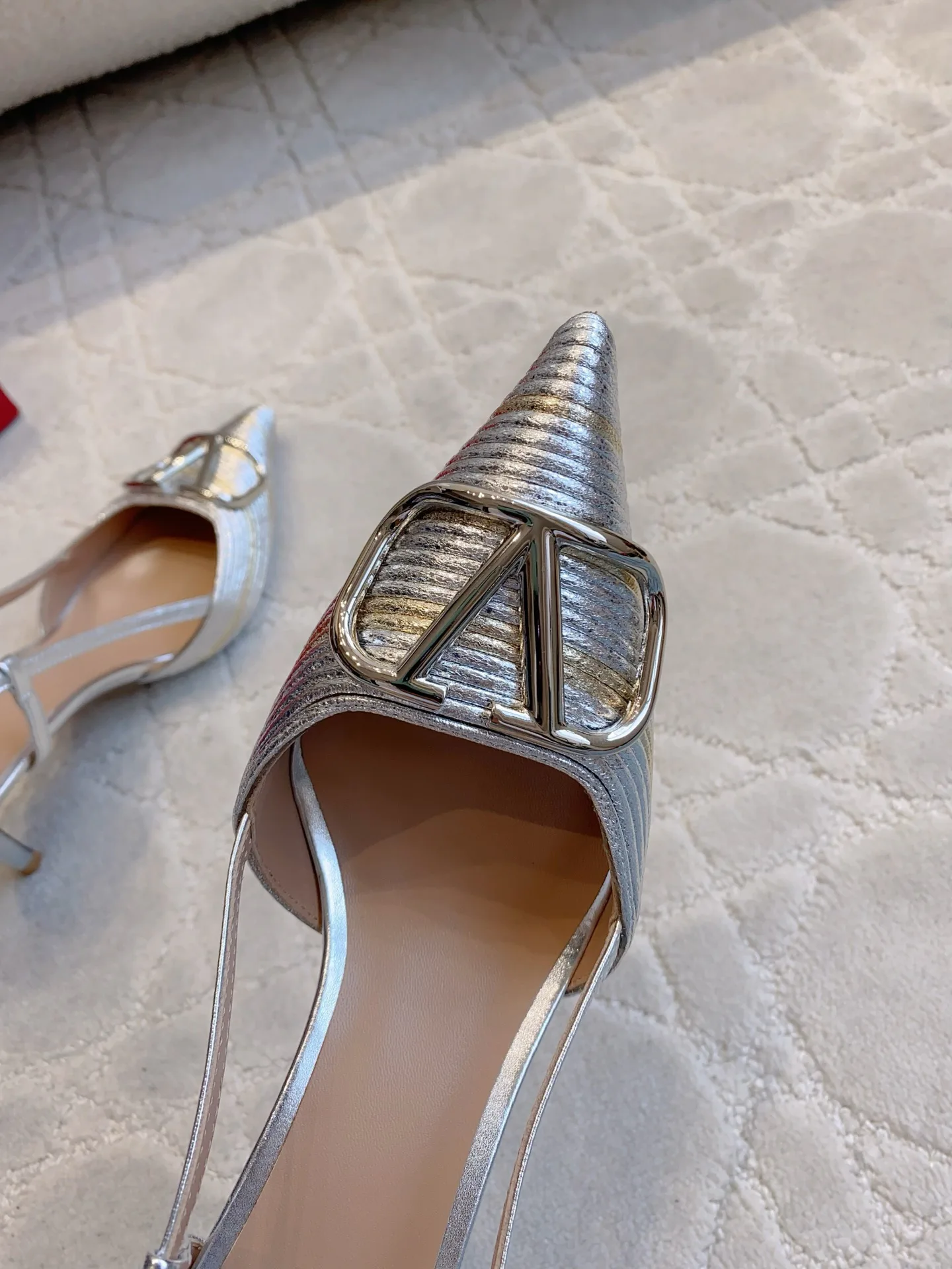 Women's Heels VALENTINO 18322857