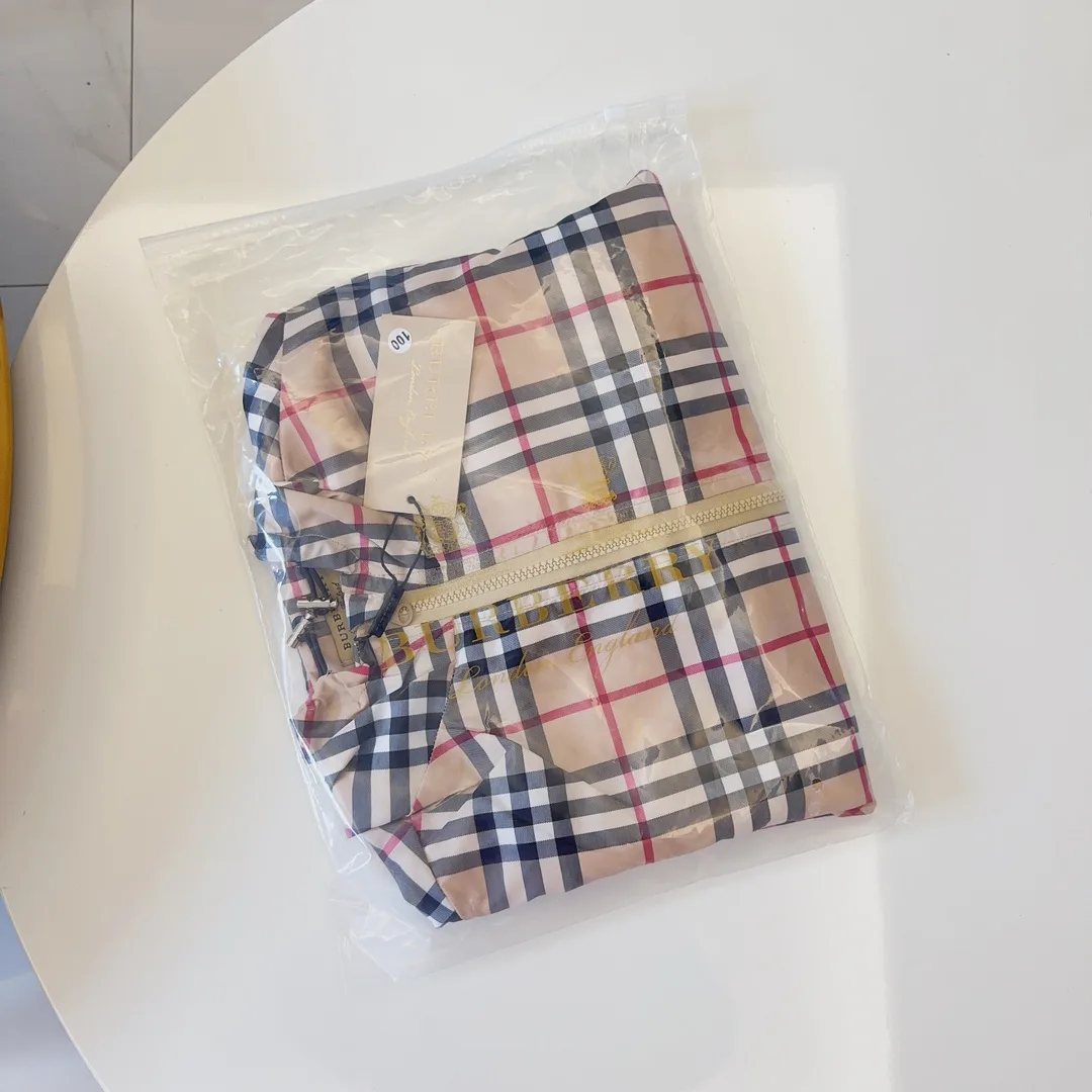 Women's Jackets And Down Jackets BURBERRY 18075287