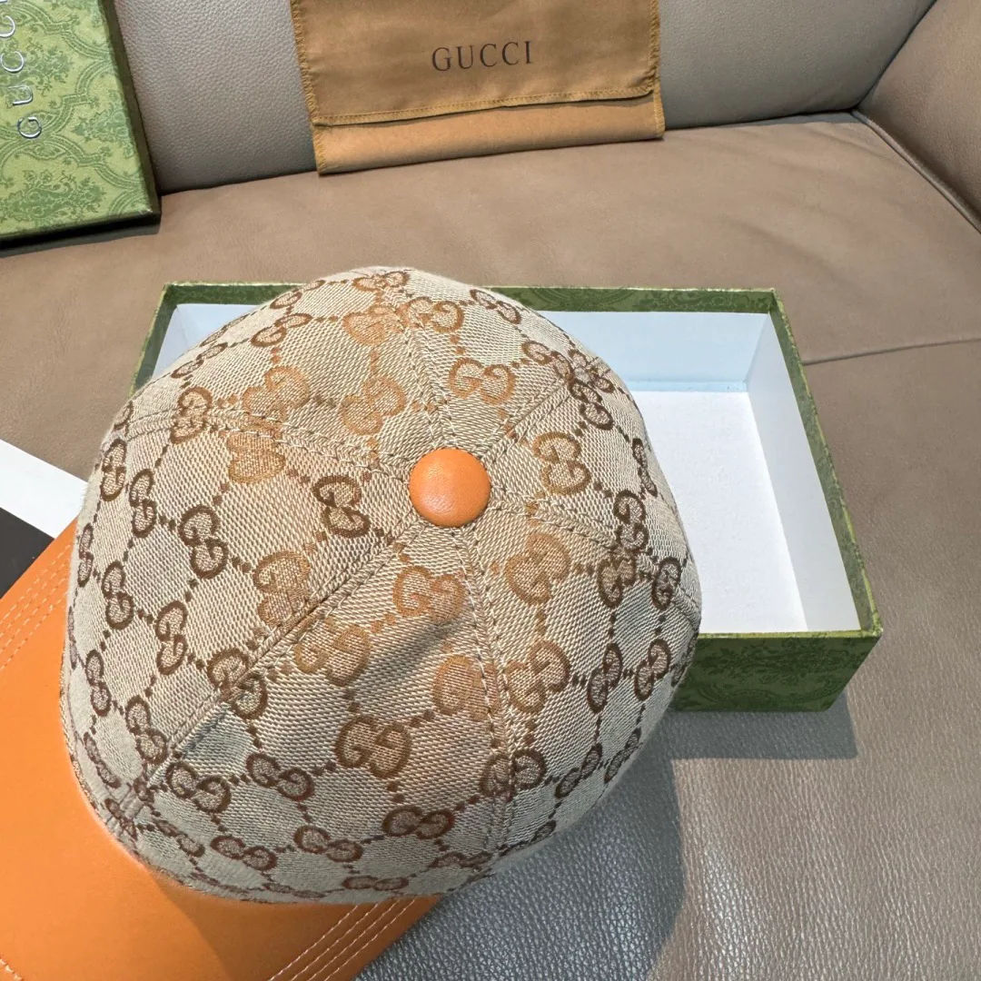 Hats GUCCI 18105265