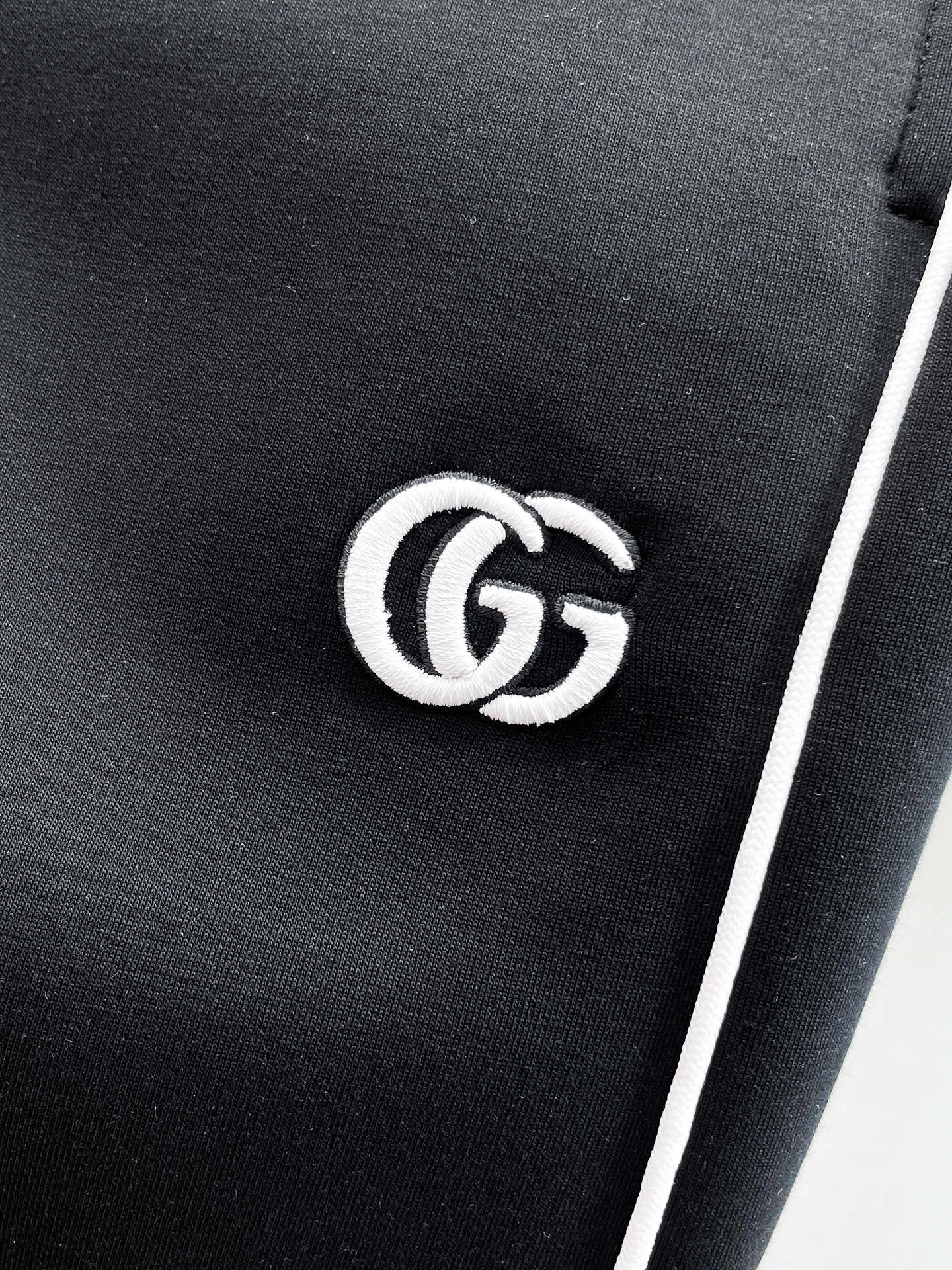 Men's Trousers GUCCI 18499601