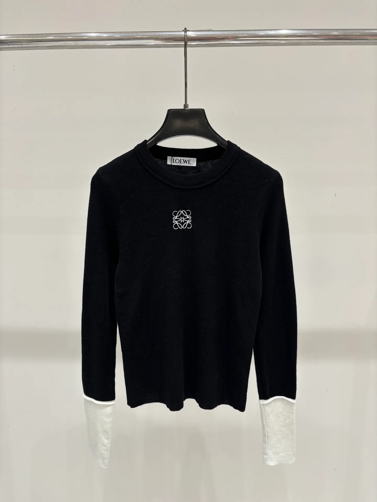 Women's Jumpers And Sweaters LOEWE 18186030