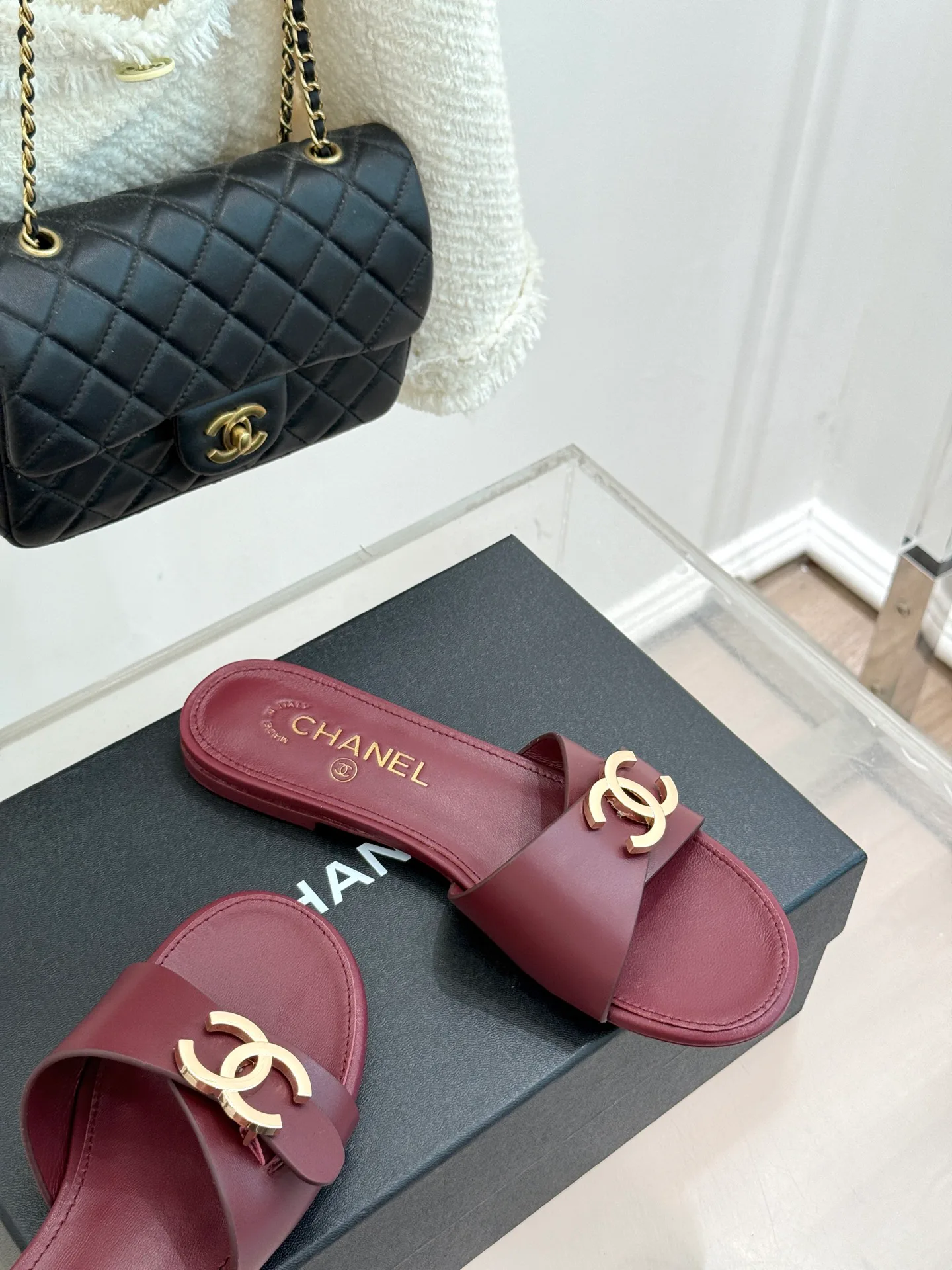 Women's Flip-Flops CHANEL 17699606