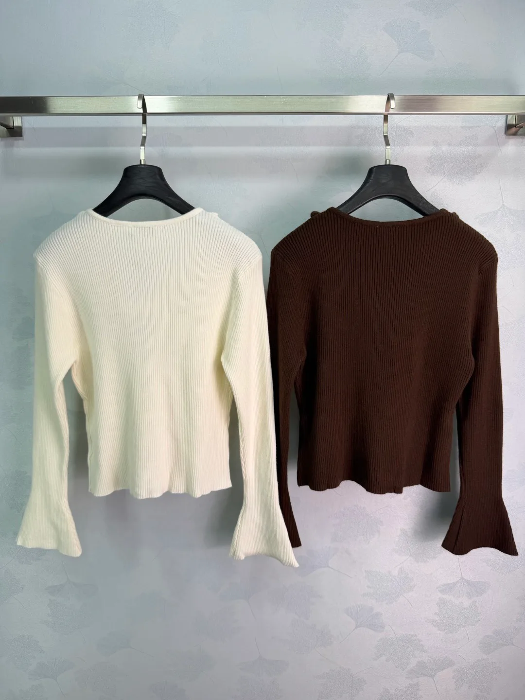 Women's Jumpers And Sweaters CHANEL 18263122