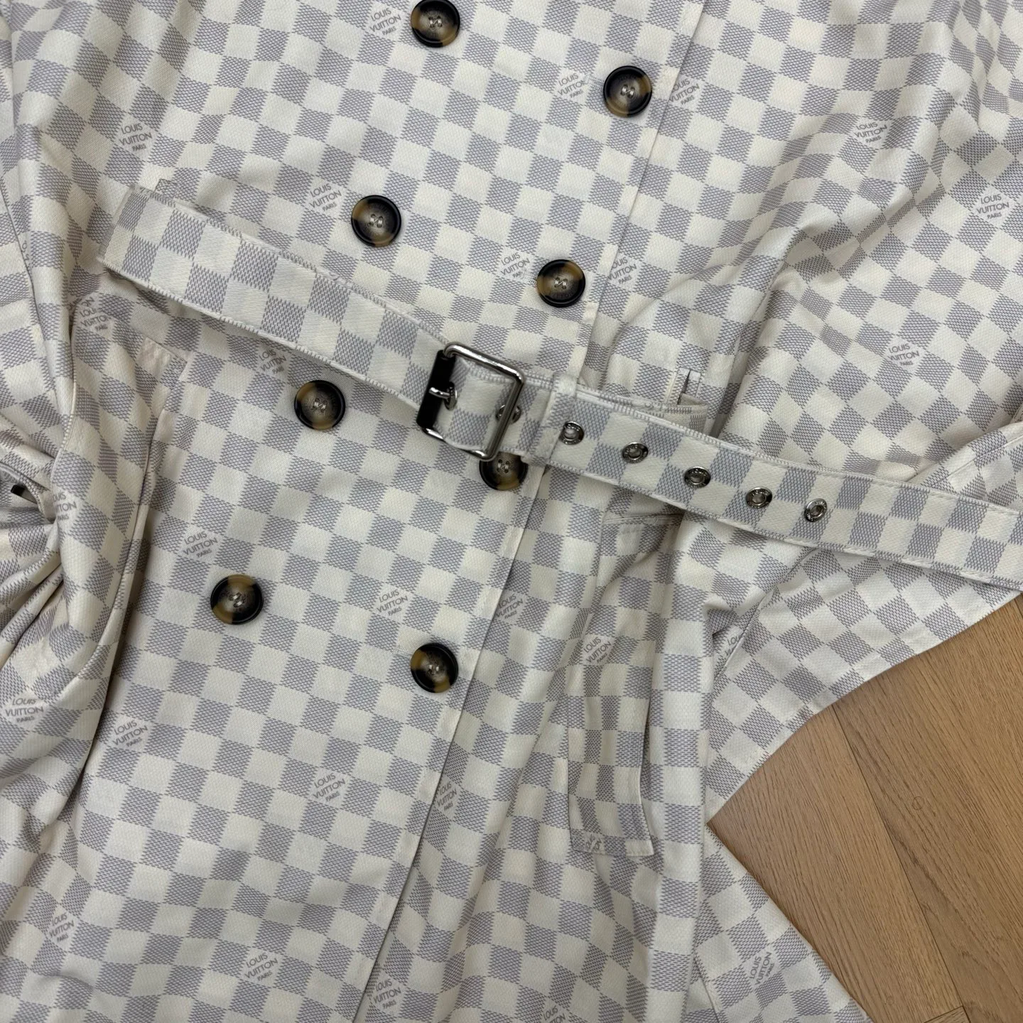 Women's Trench Coats LOUIS VUITTON 18348263
