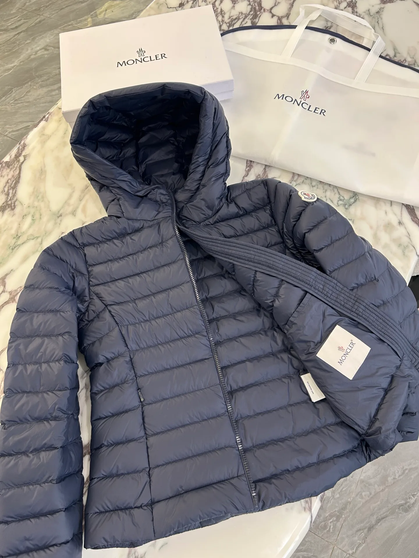 Men's Jackets And Down Jackets MONCLER 18231514