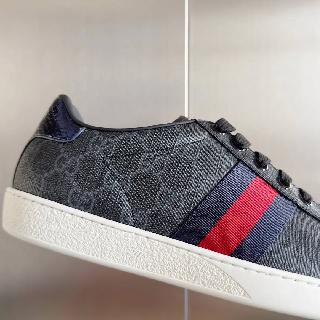 Women's Sneakers GUCCI 17620400