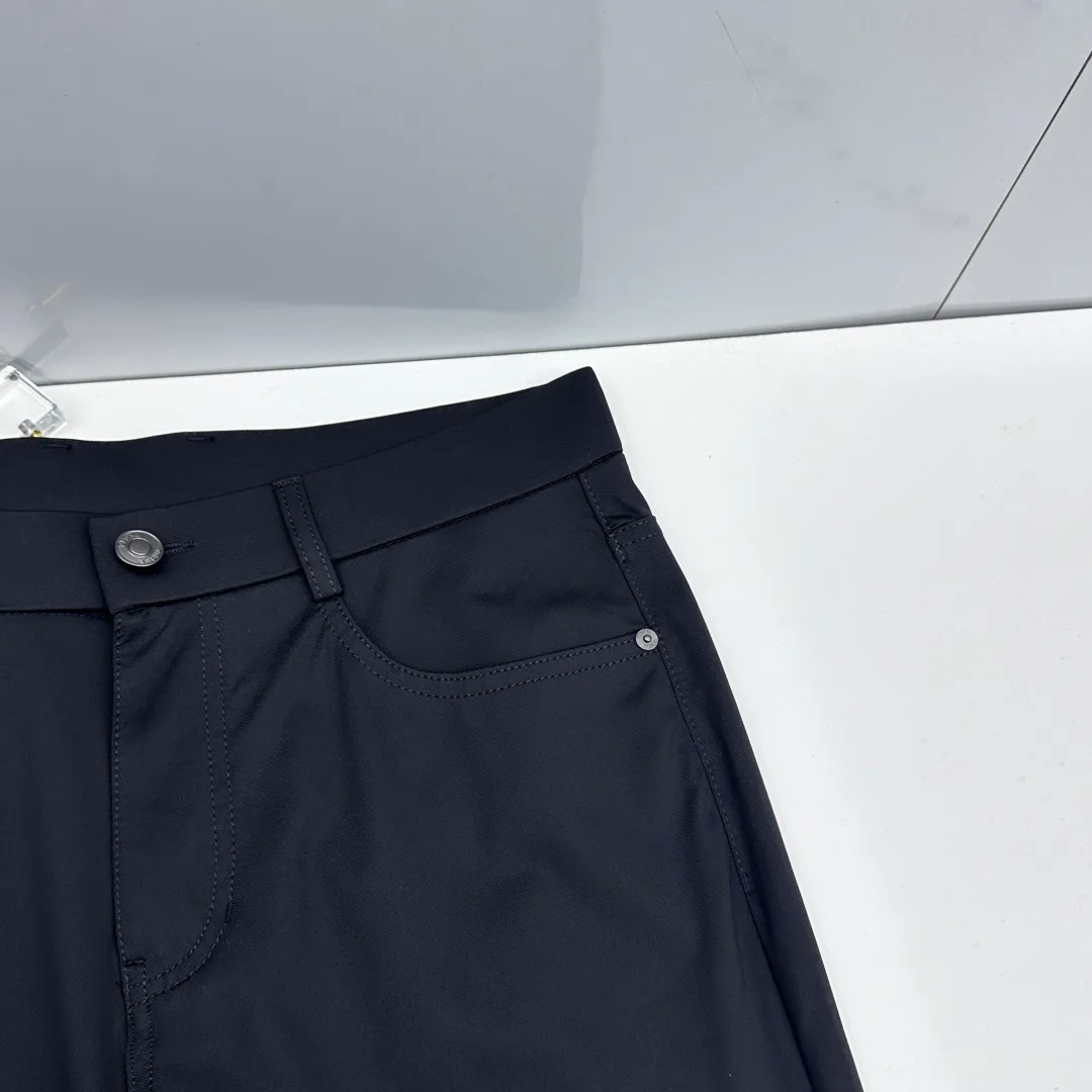 Men's Trousers ZEGNA 18246825
