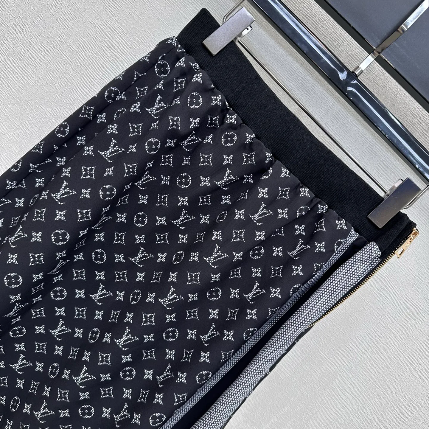 Women's Skirts LOUIS VUITTON 18023226