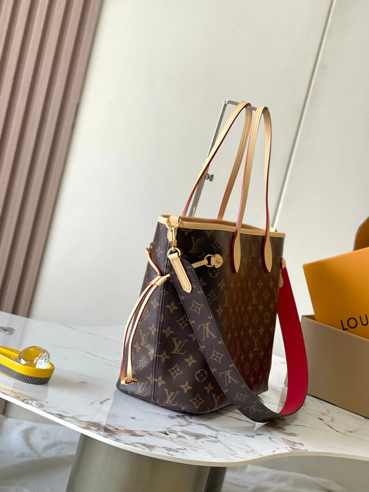 Women's Classic Handbags LOUIS VUITTON 18153069