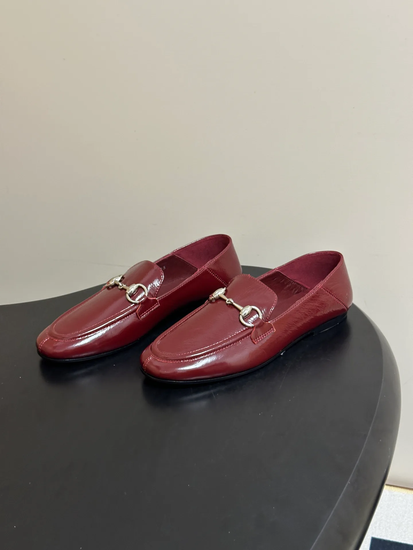 Women's Loafers And Moccasins GUCCI 18049747