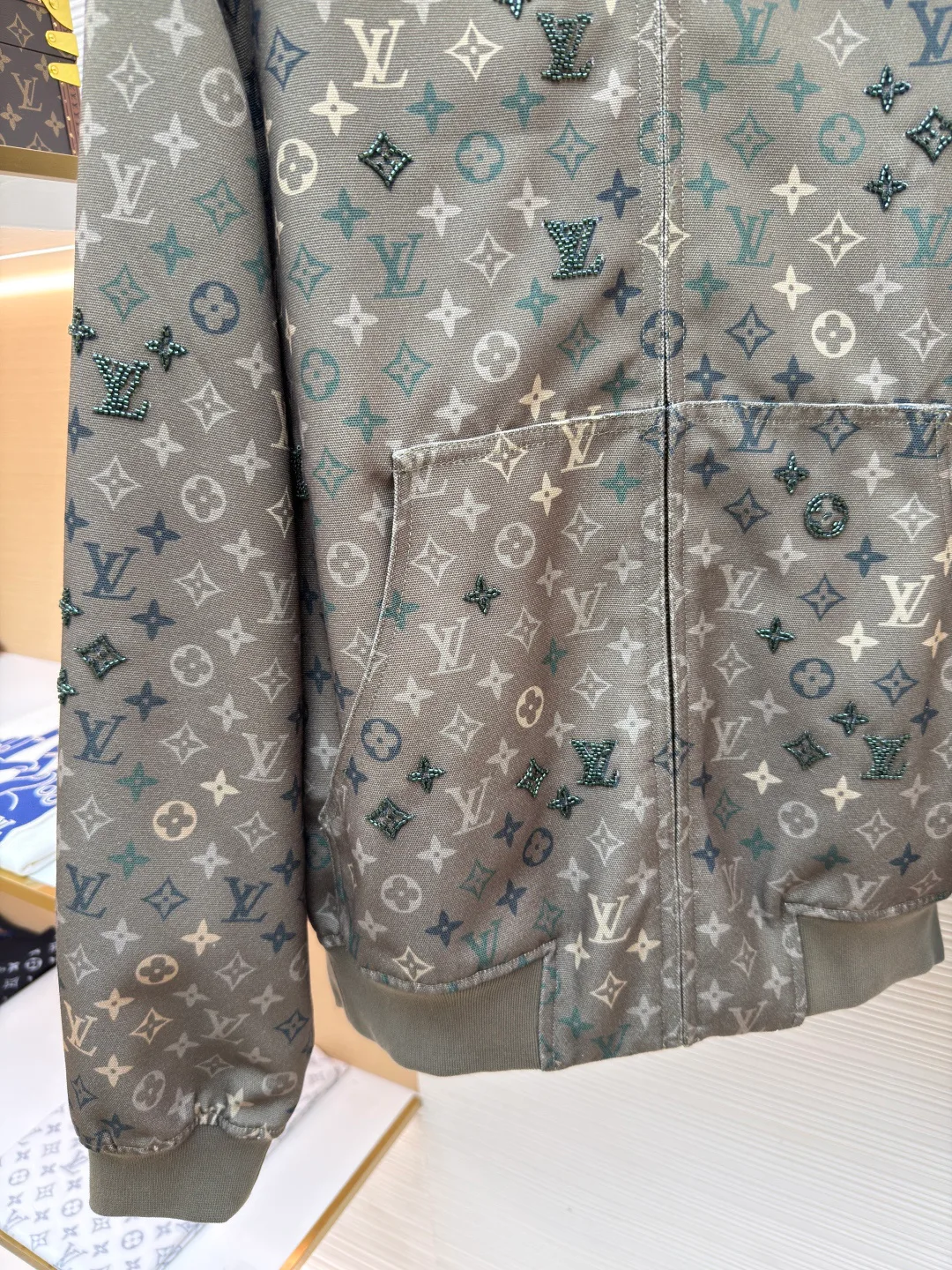 Men's Jackets And Down Jackets LOUIS VUITTON 17699435