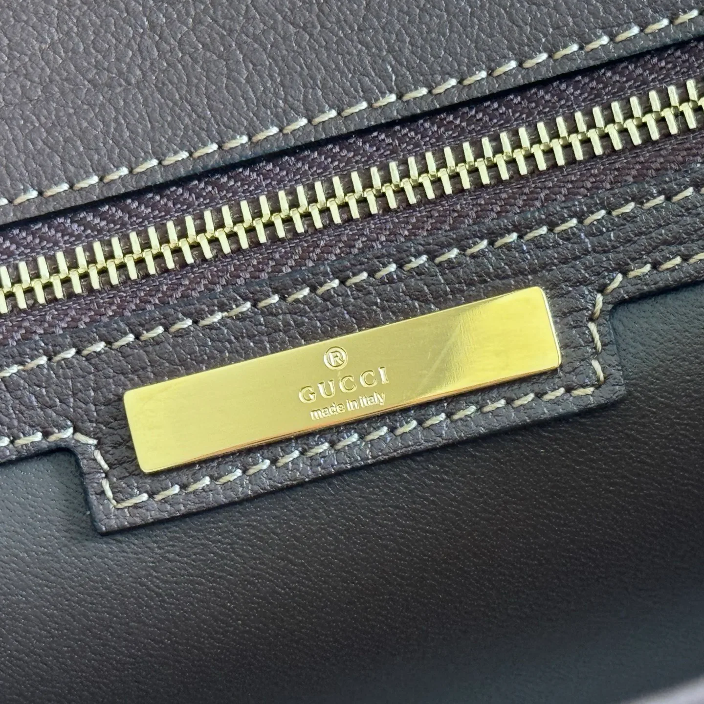 Women's Classic Handbags GUCCI 17802959
