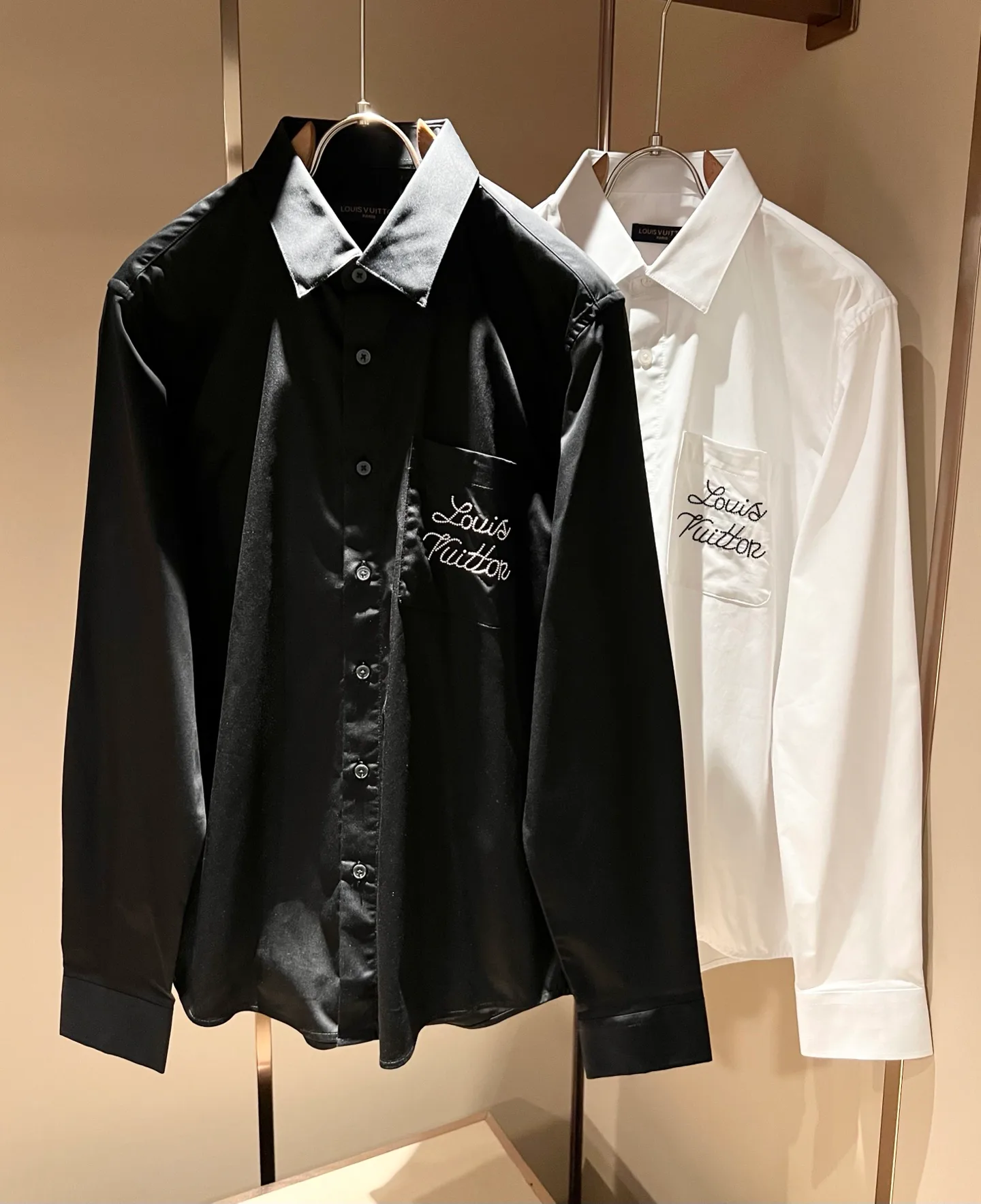 Men's Shirts LOUIS VUITTON 18446371
