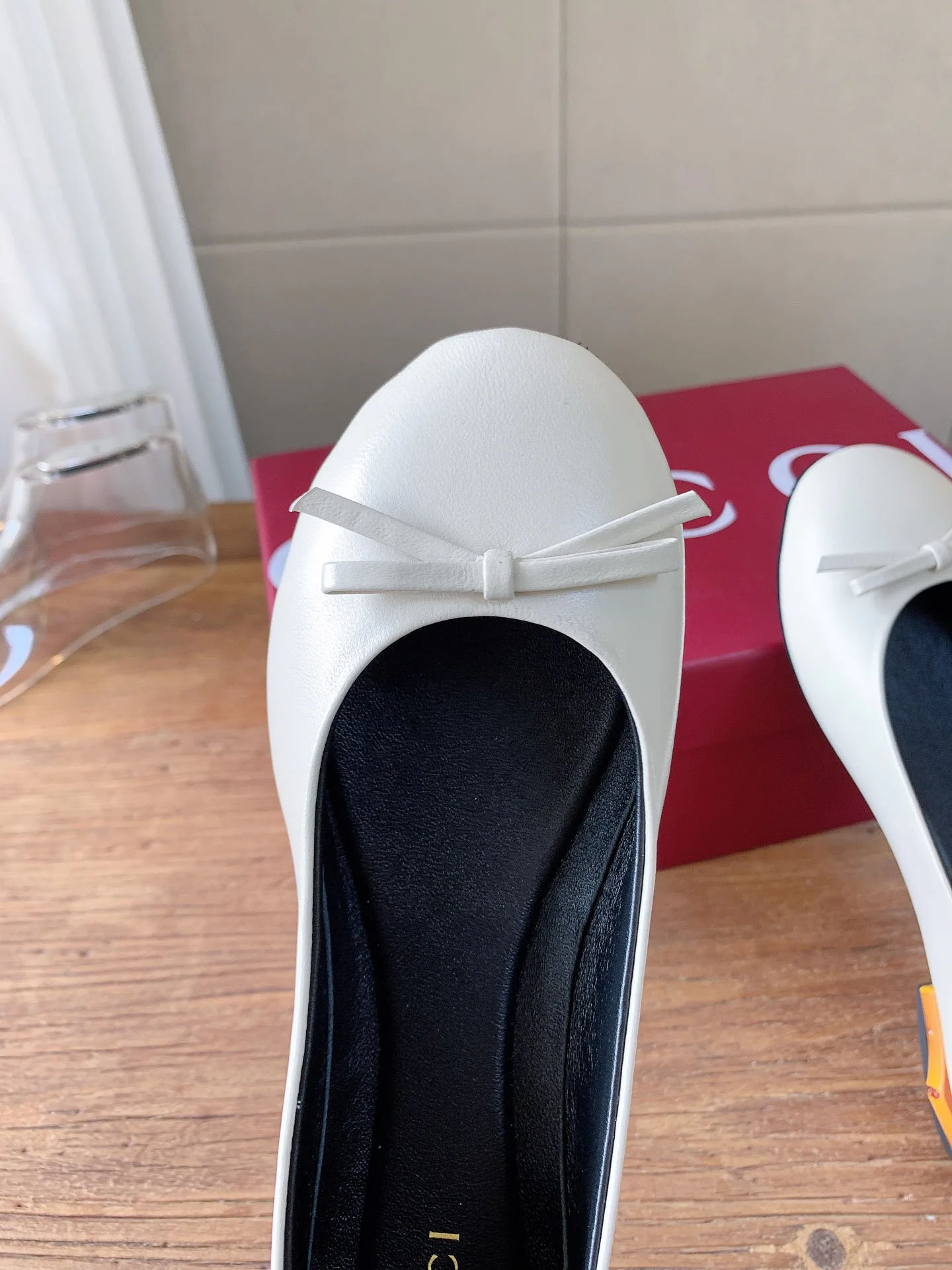 Women's Ballet Flats GUCCI 18159966