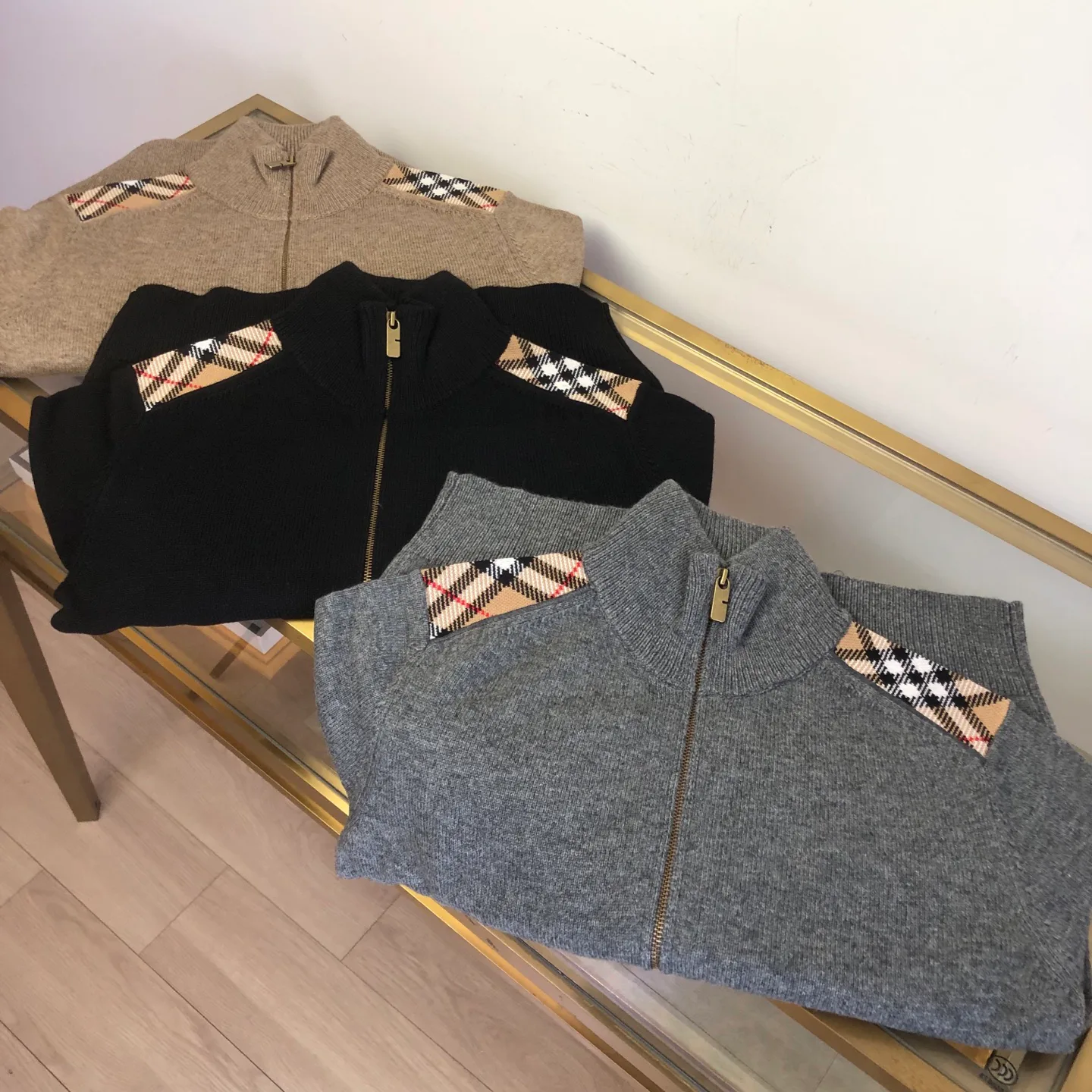 Women's Jumpers And Sweaters BURBERRY 17397322