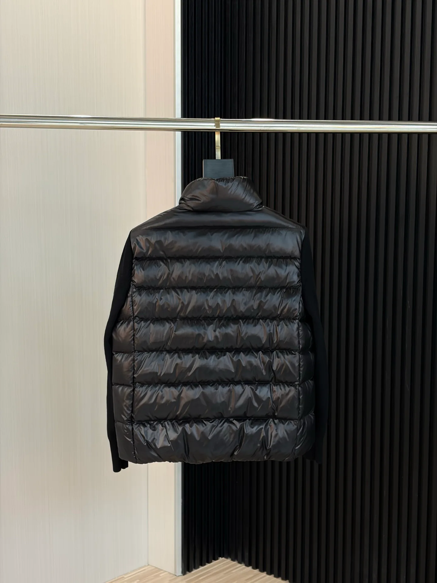 Куртки И Пуховики Женские Moncler 18600049