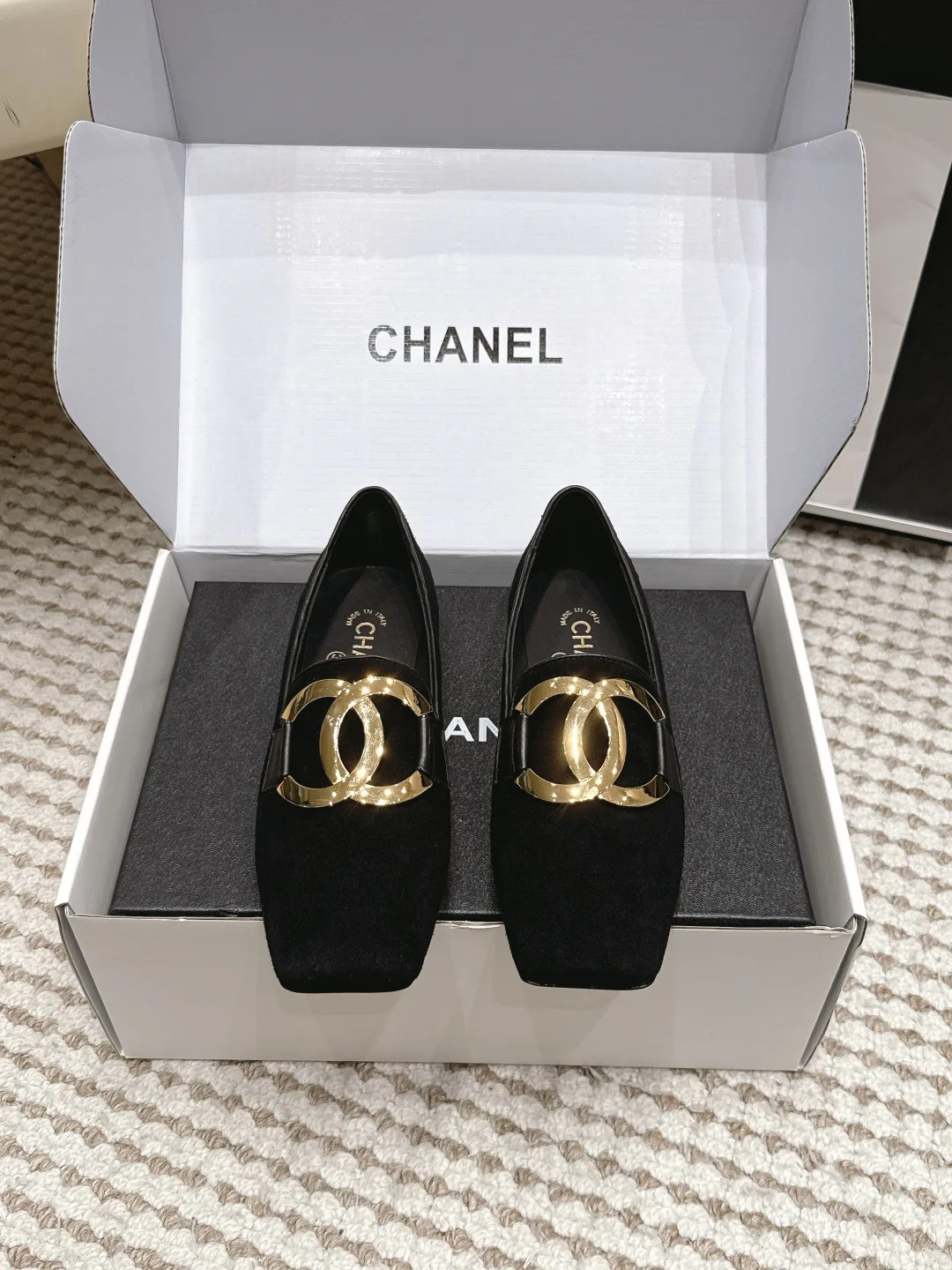 Women's Loafers And Moccasins CHANEL 17421360