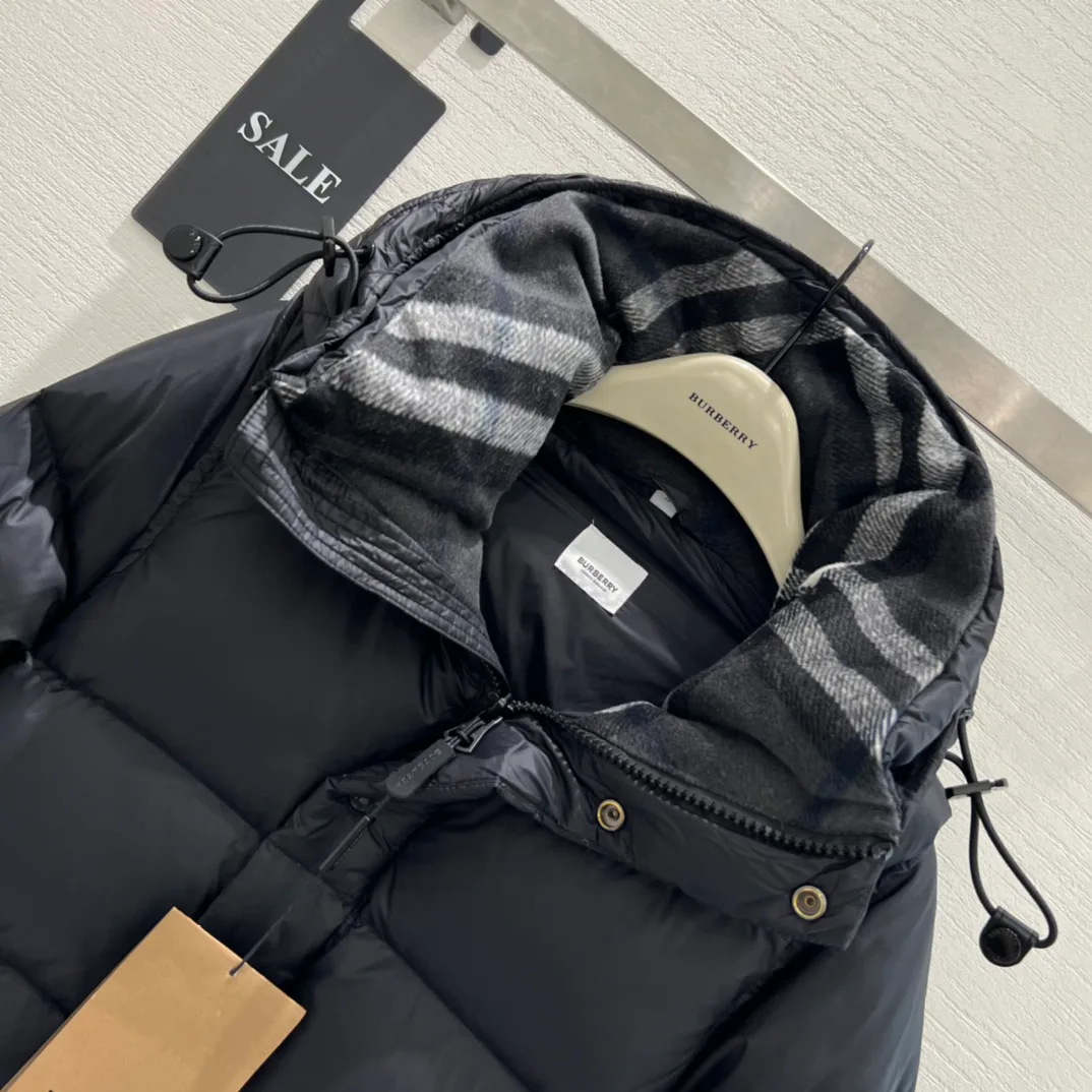 Men's Jackets And Down Jackets BURBERRY 18030044
