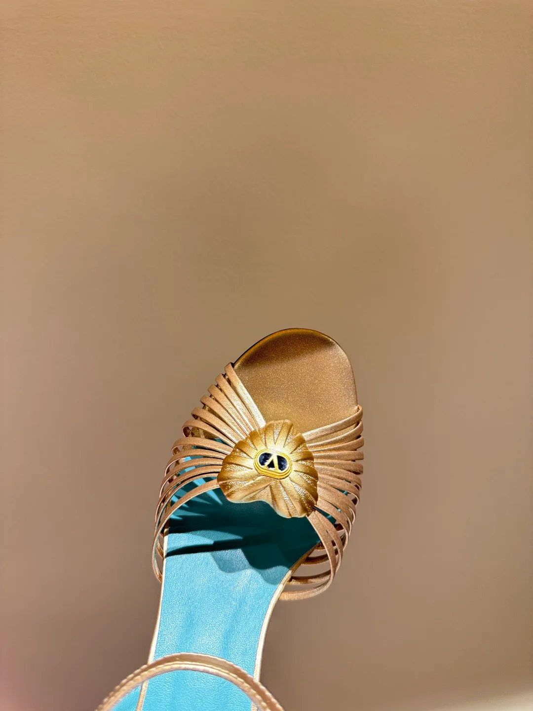 Women's Open-Toe Sandals VALENTINO 17968673