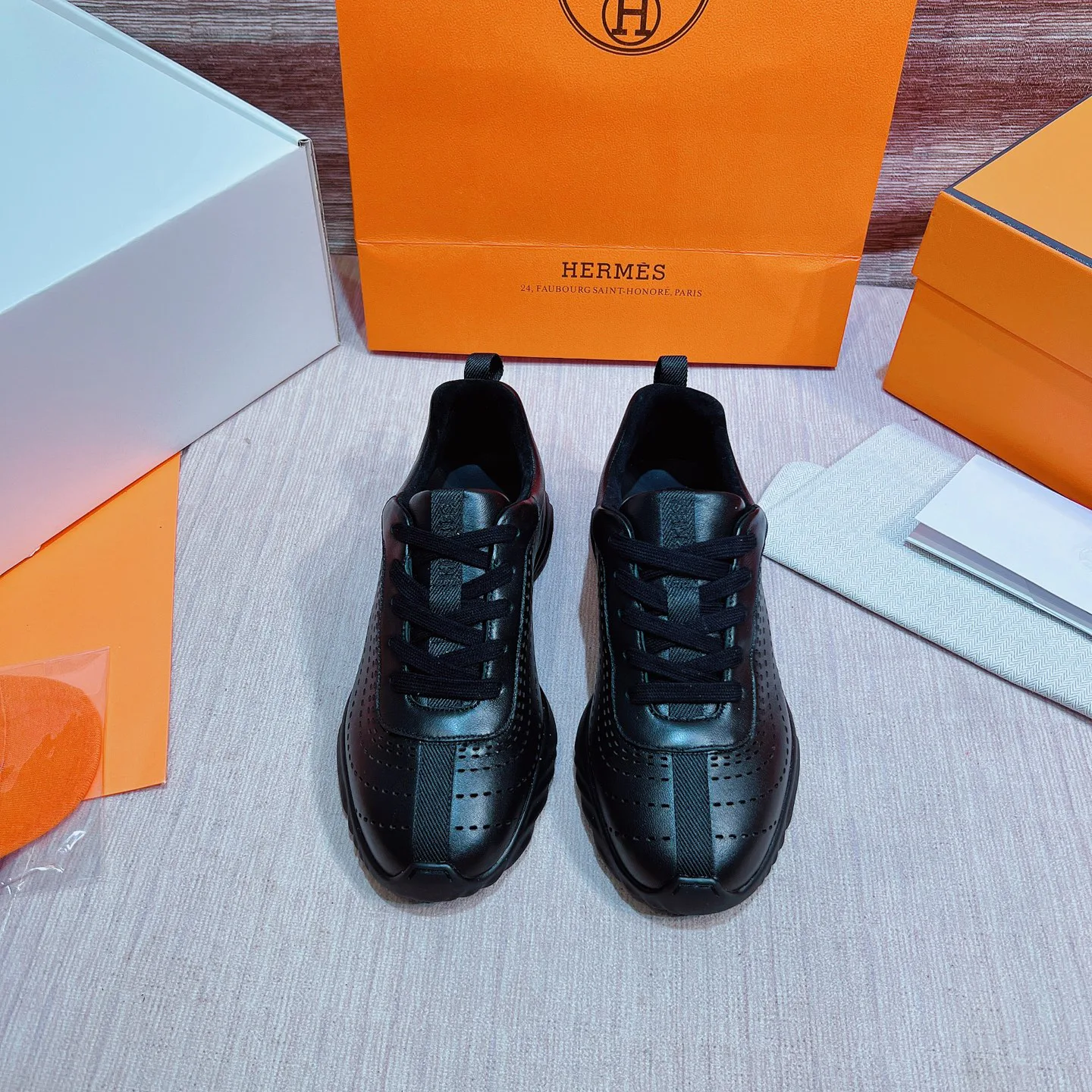 Men's Sneakers HERMES 17749563
