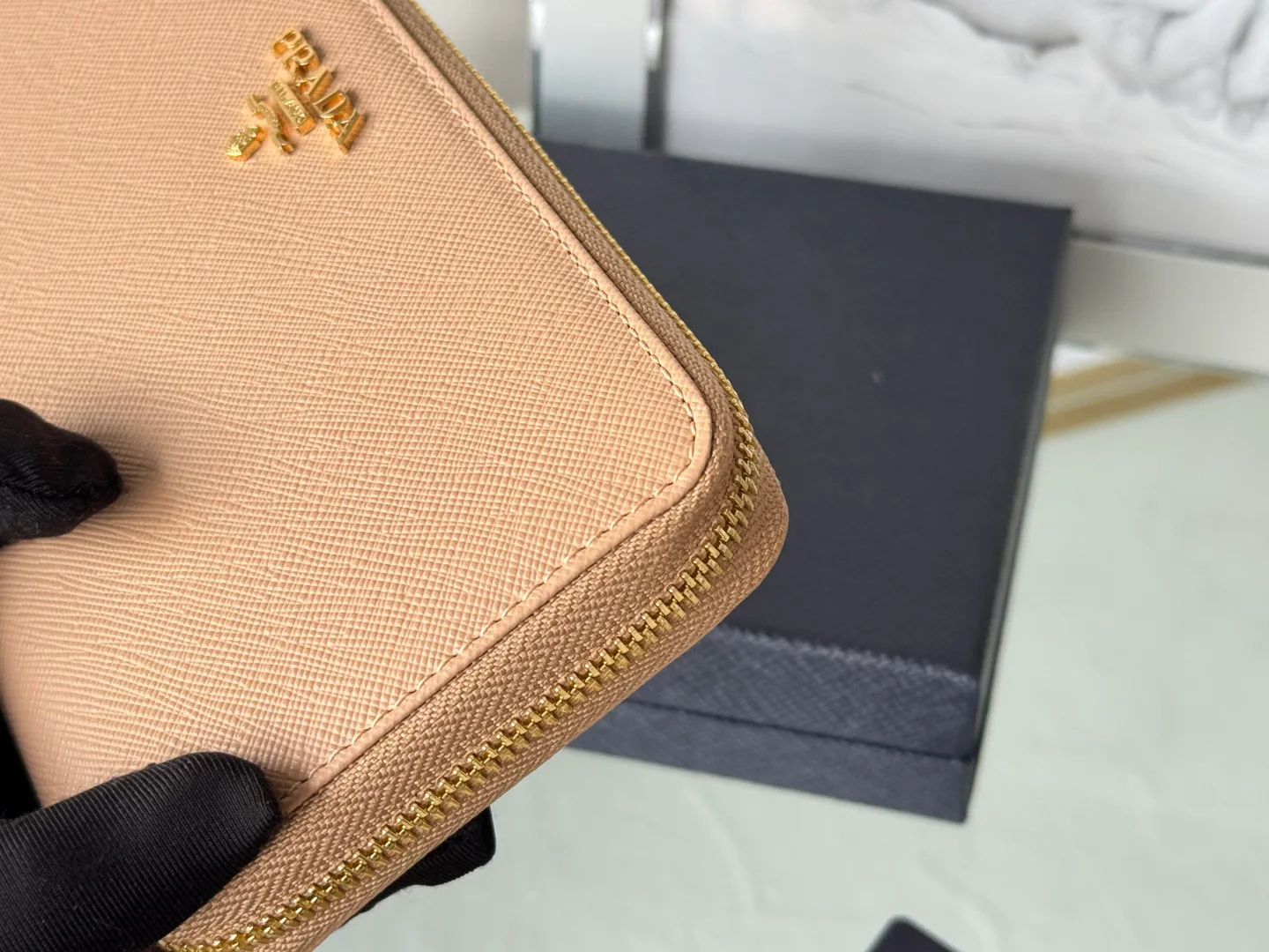 Women's Clutches PRADA 17999885