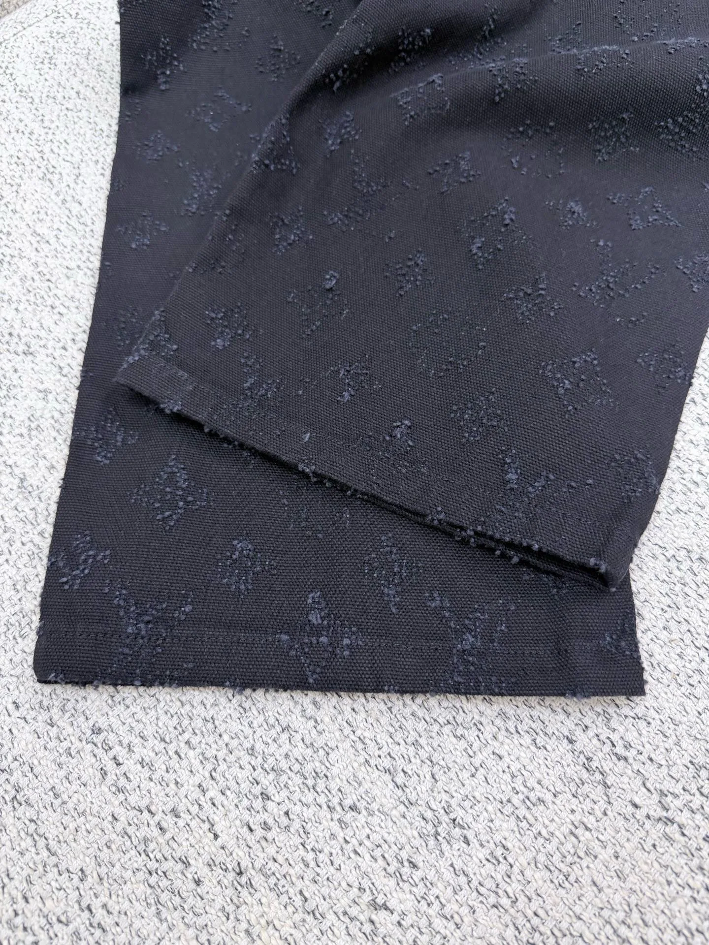 Men's Jeans LOUIS VUITTON 18243979