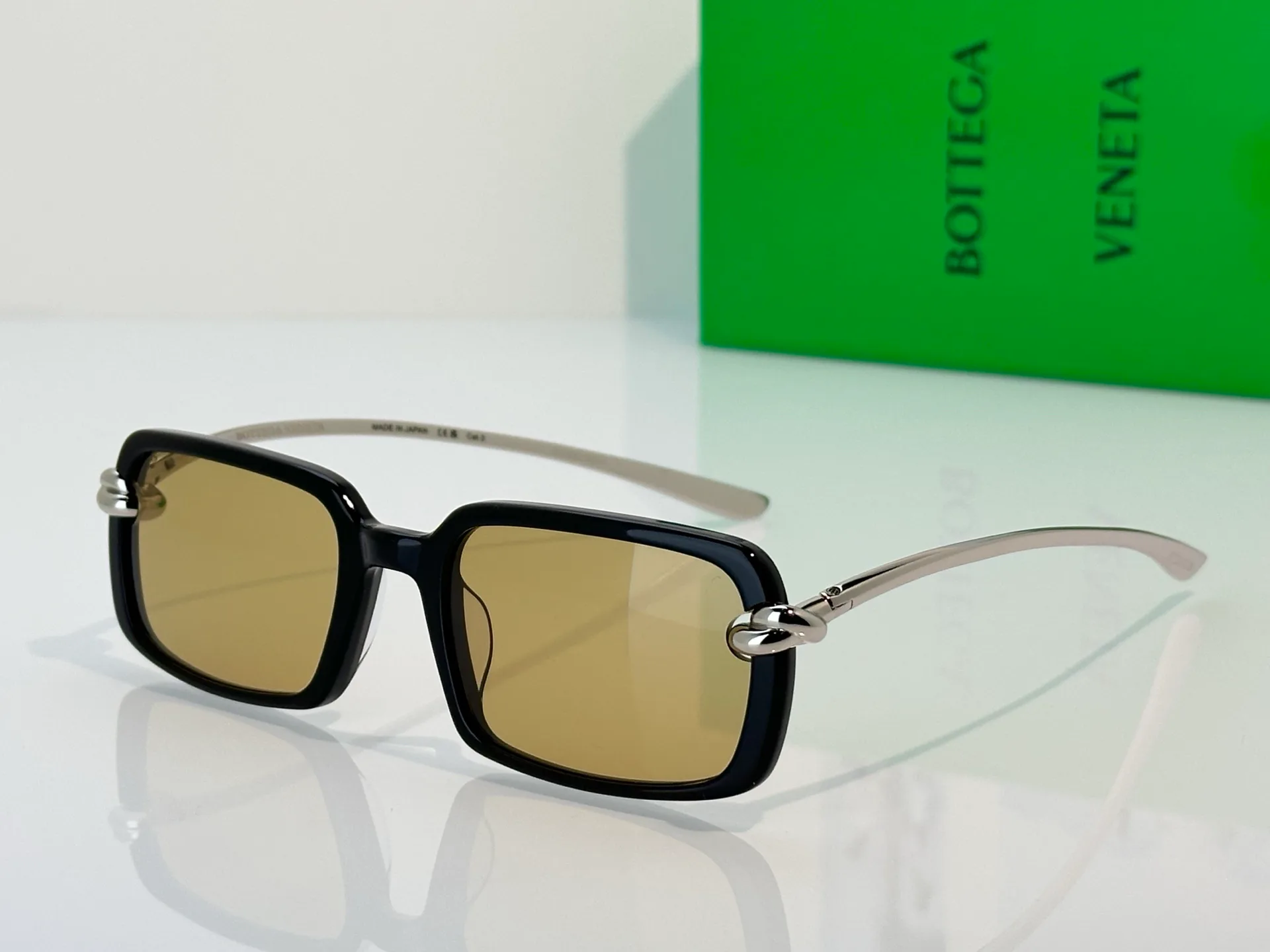 Glasses BOTTEGA VENETA 17465982