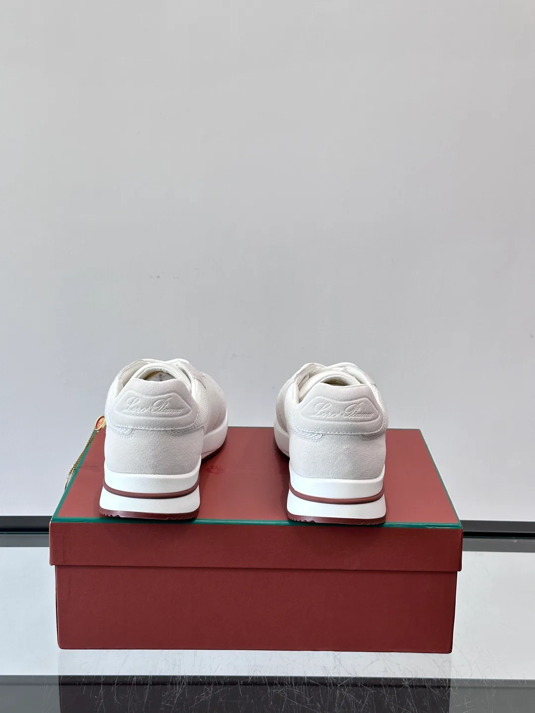 Men's Sneakers LORO PIANA 17730627