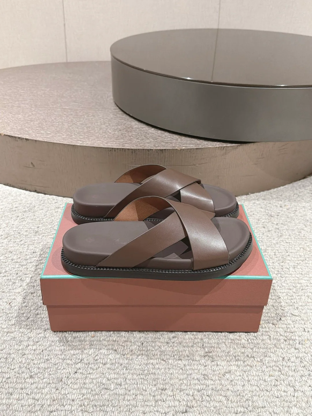 Men's Flip-Flops LORO PIANA 17688123