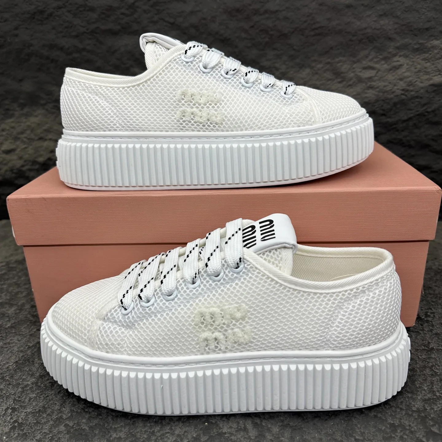 Men's Sneakers MIU MIU 18154157