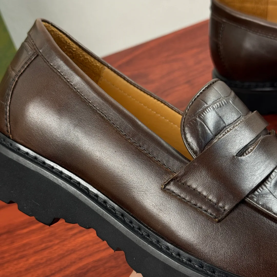 Men's Loafers And Dress Shoes GUCCI 18230798