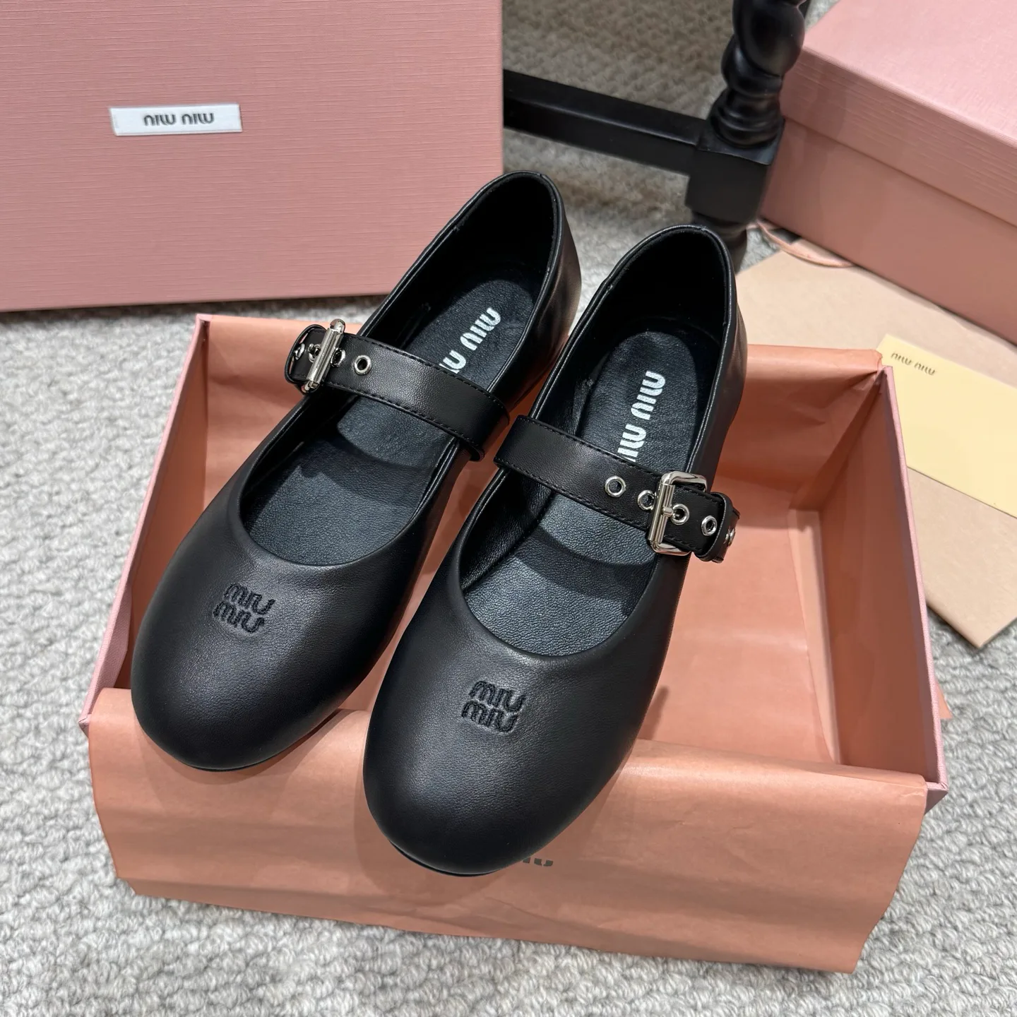 Women's Ballet Flats MIU MIU 17844878