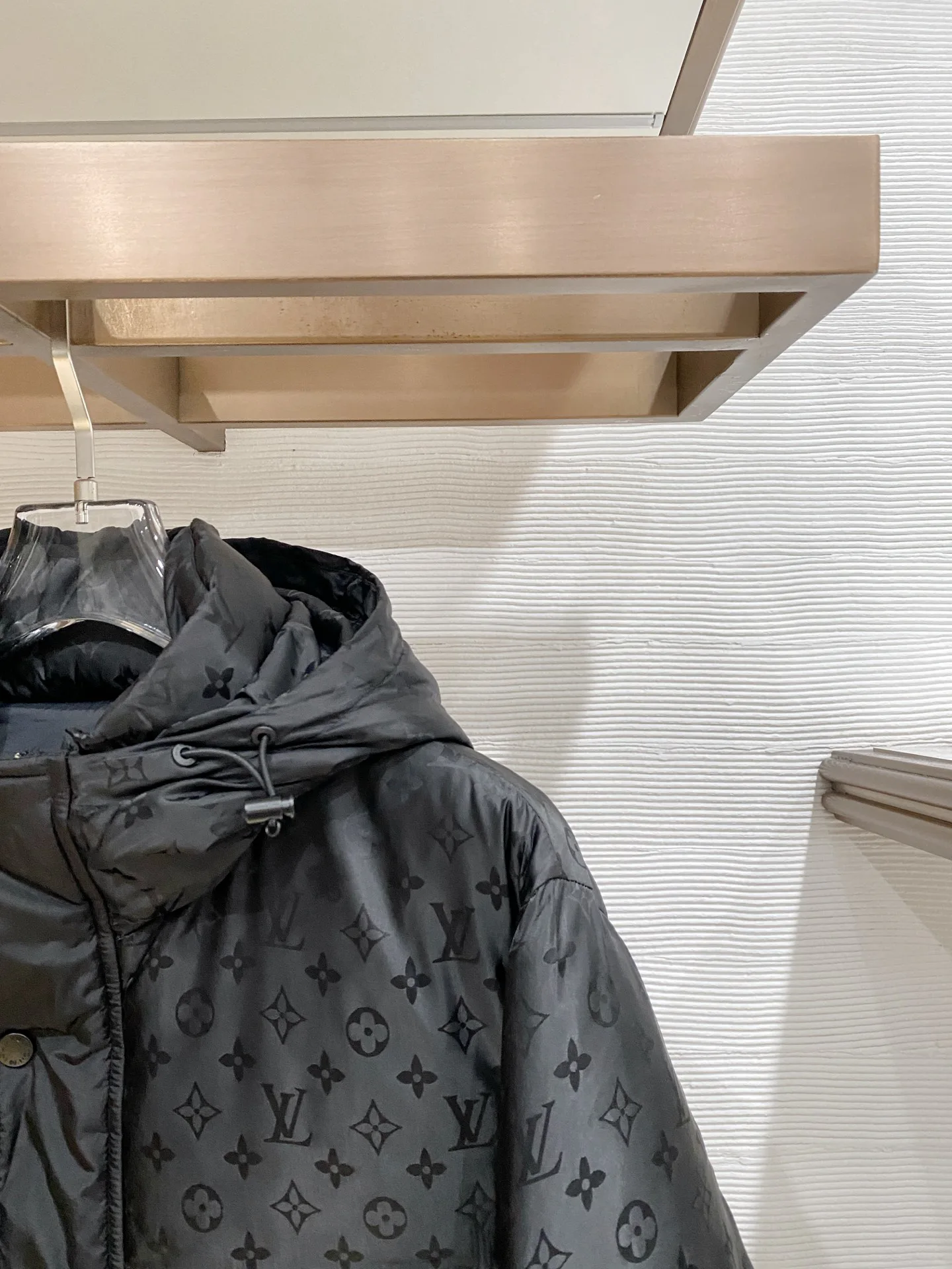Men's Jackets And Down Jackets LOUIS VUITTON 18007589