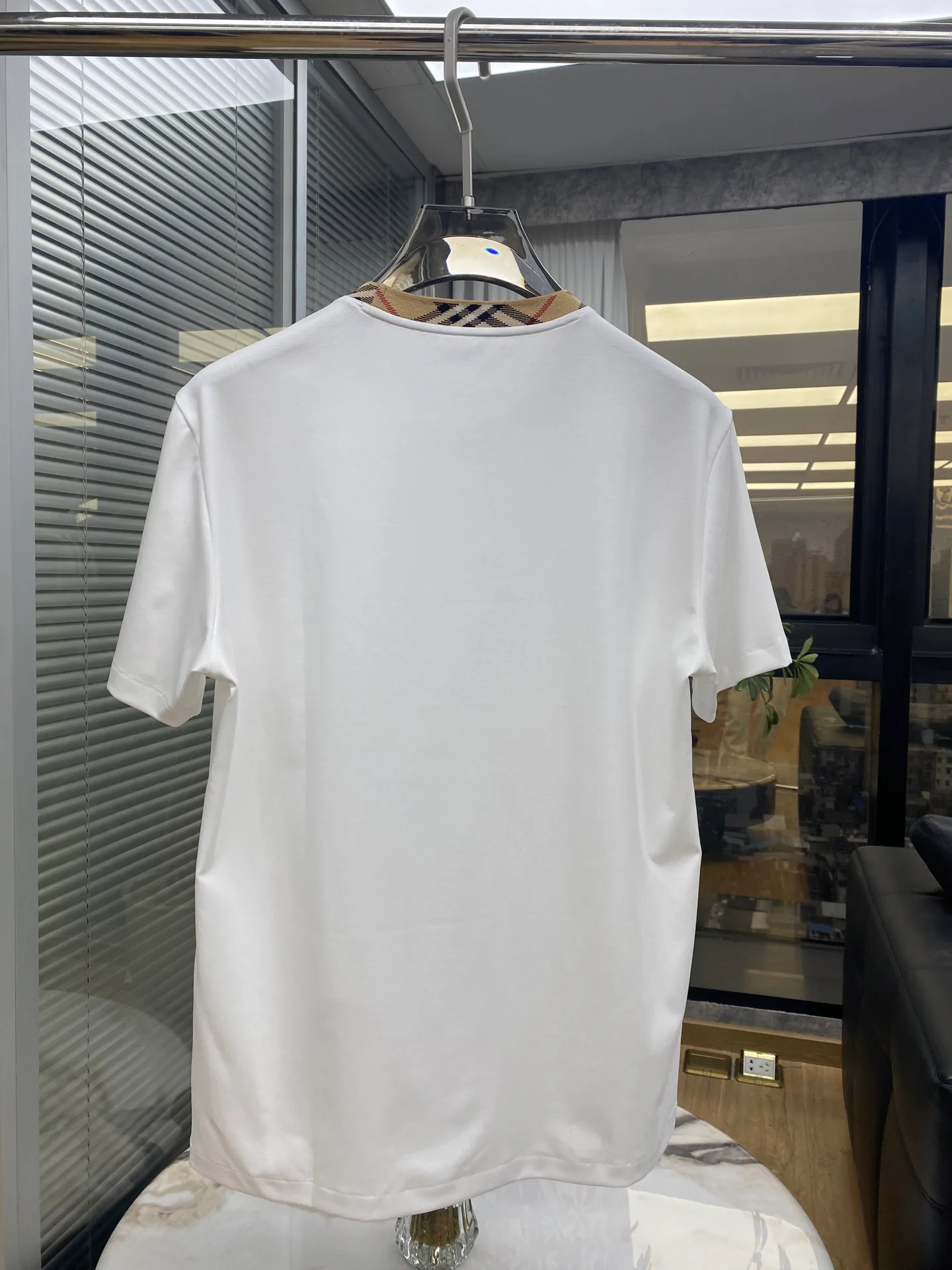 Men's T-Shirts BURBERRY 17764252