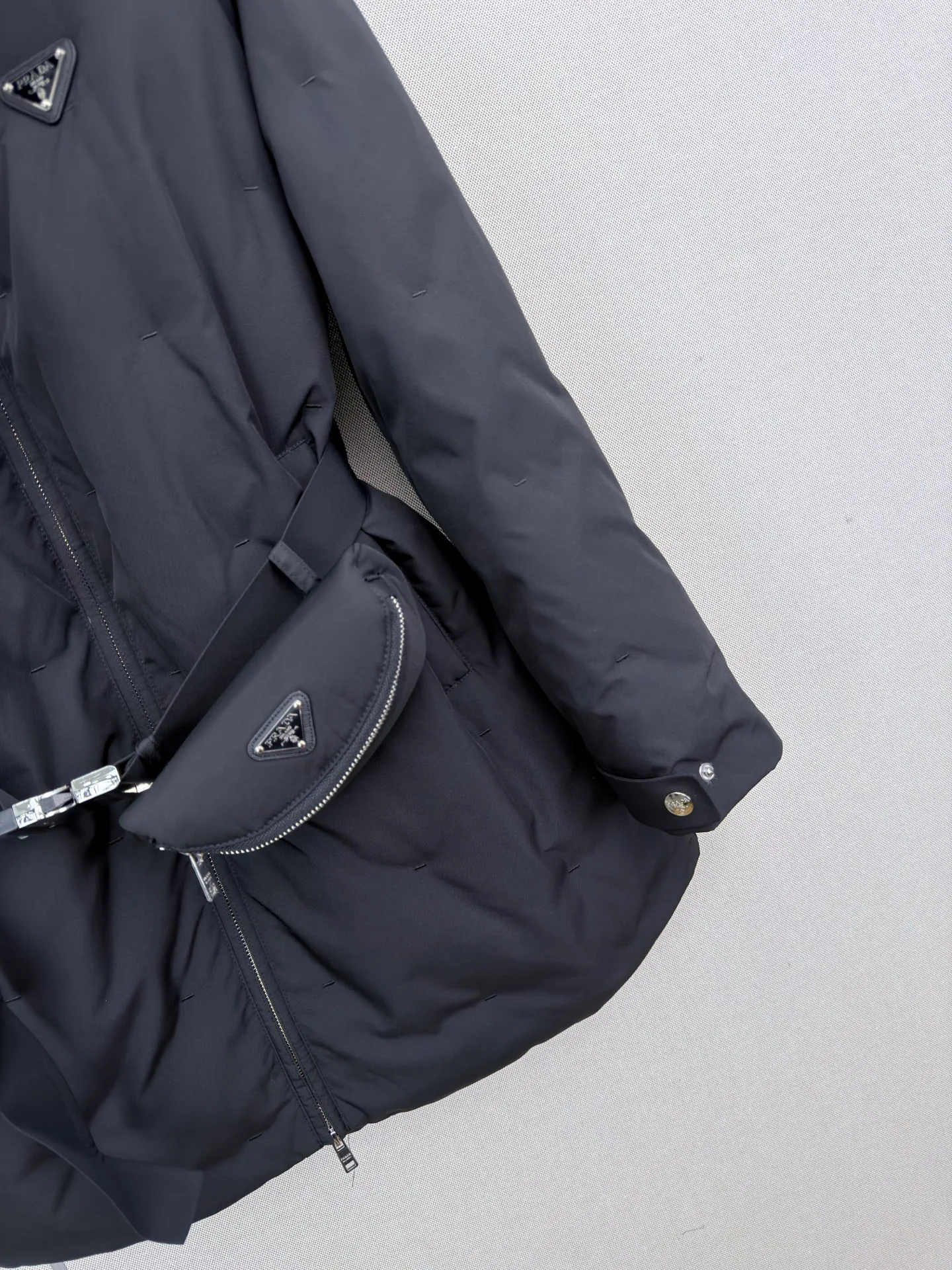 Women's Jackets And Down Jackets PRADA 18226283