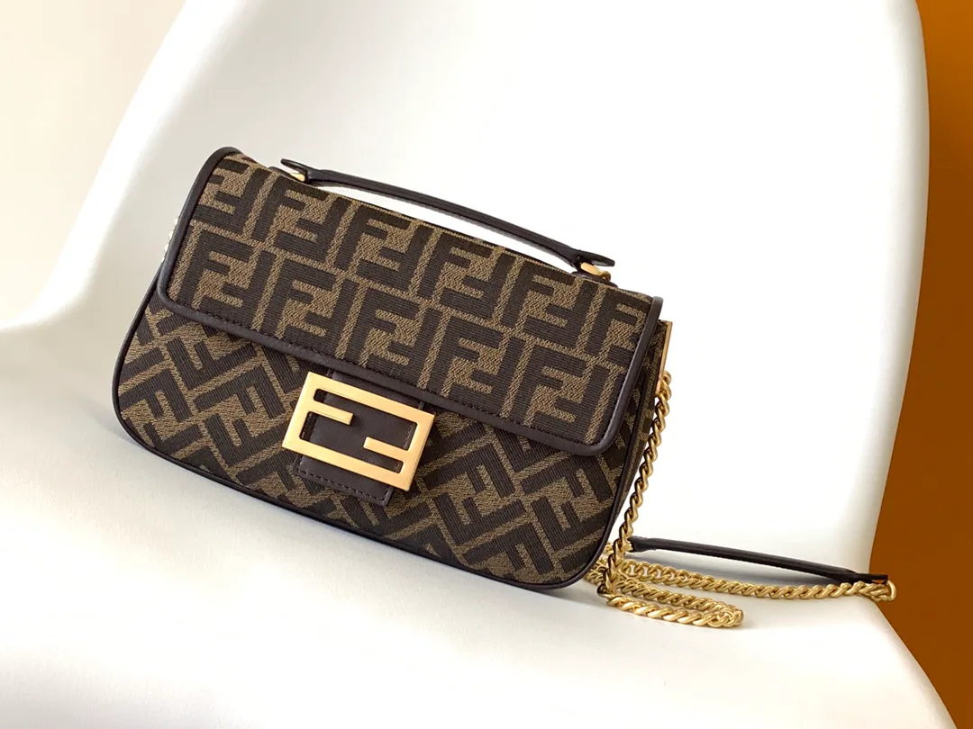Women's Classic Handbags FENDI 17880623
