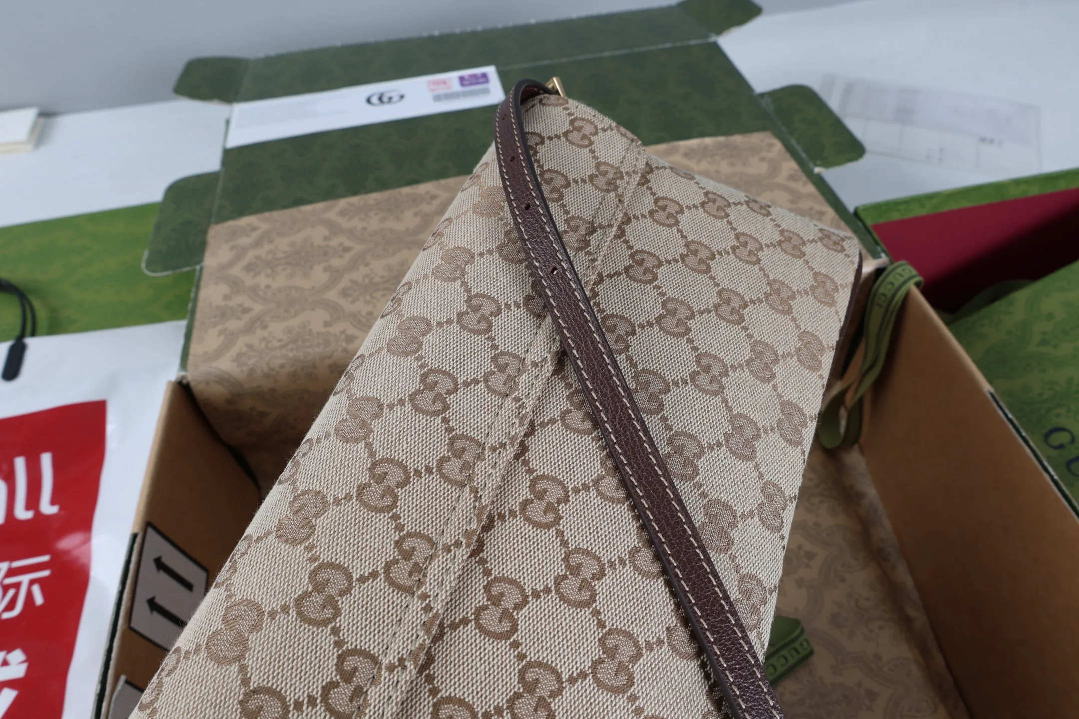 Women's Classic Handbags GUCCI 18065239