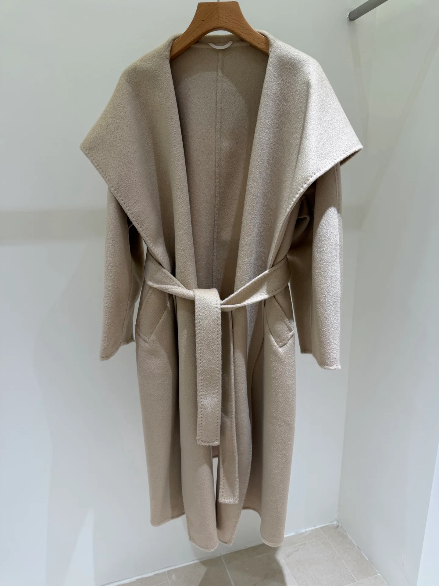 Women's Coats MAX MARA 17609928