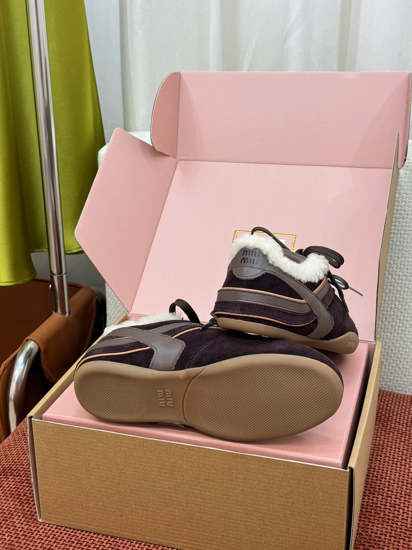 Women's Sneakers MIU MIU 18341952