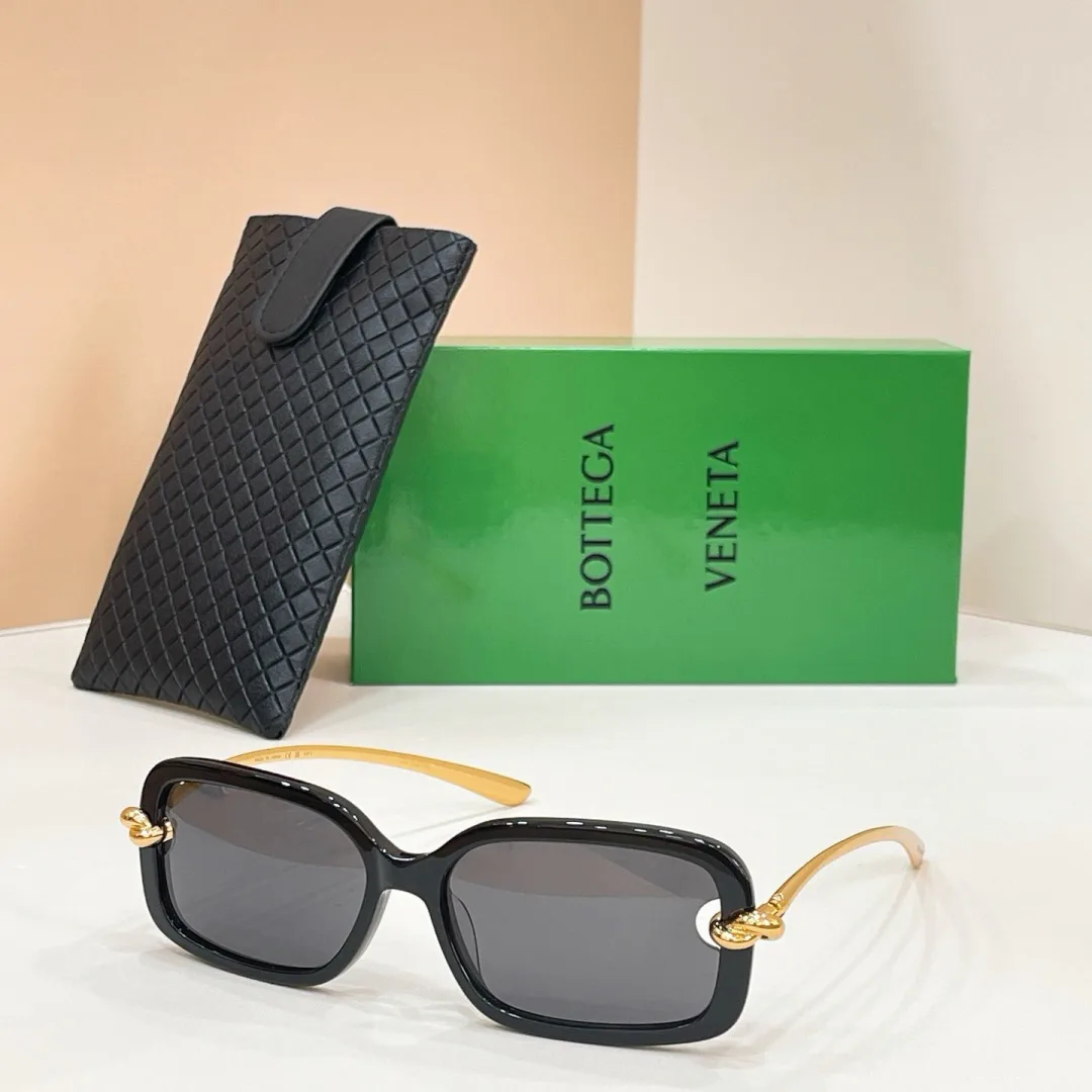 Glasses BOTTEGA VENETA 17949262