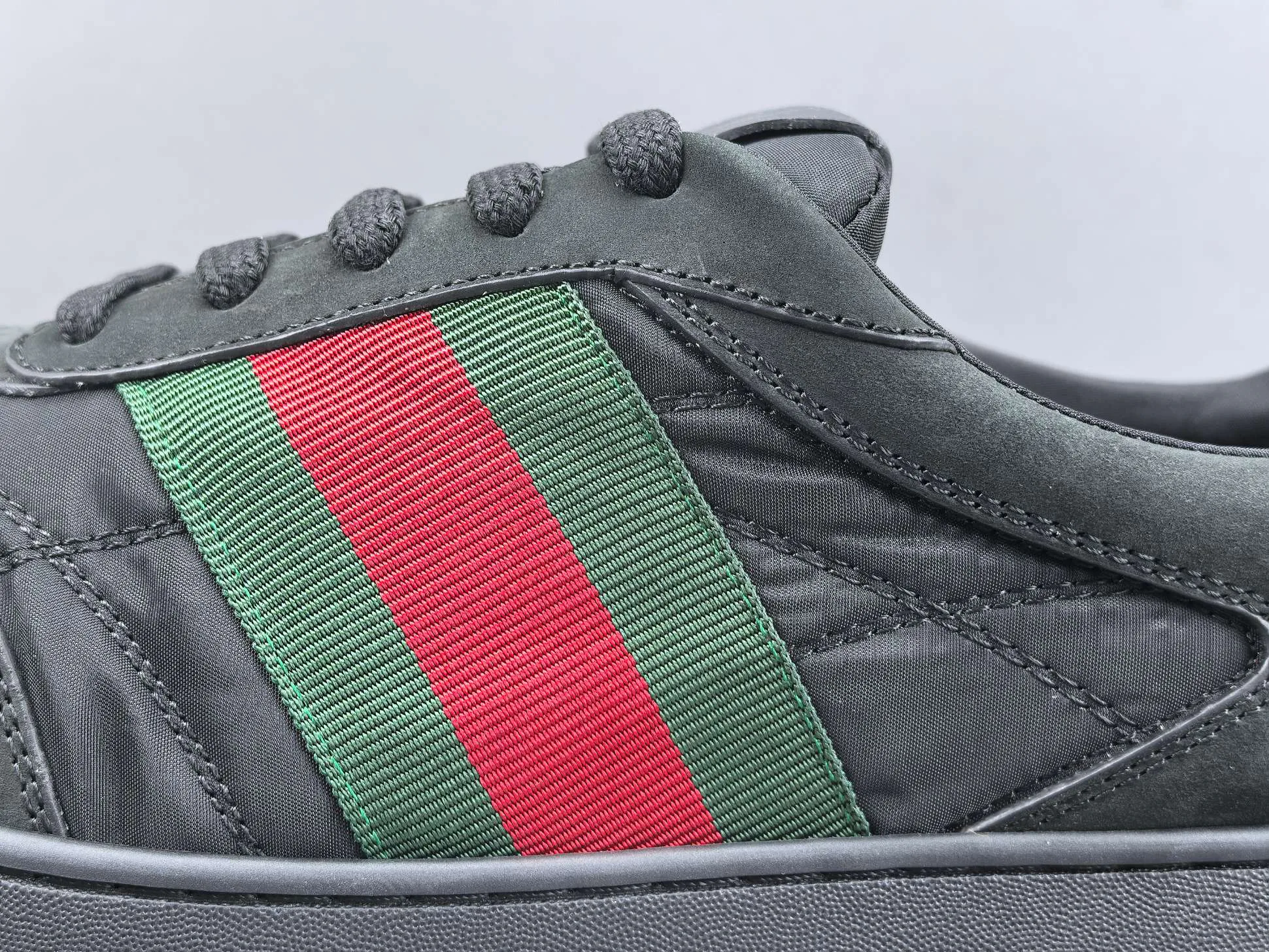 Women's Sneakers GUCCI 18552276