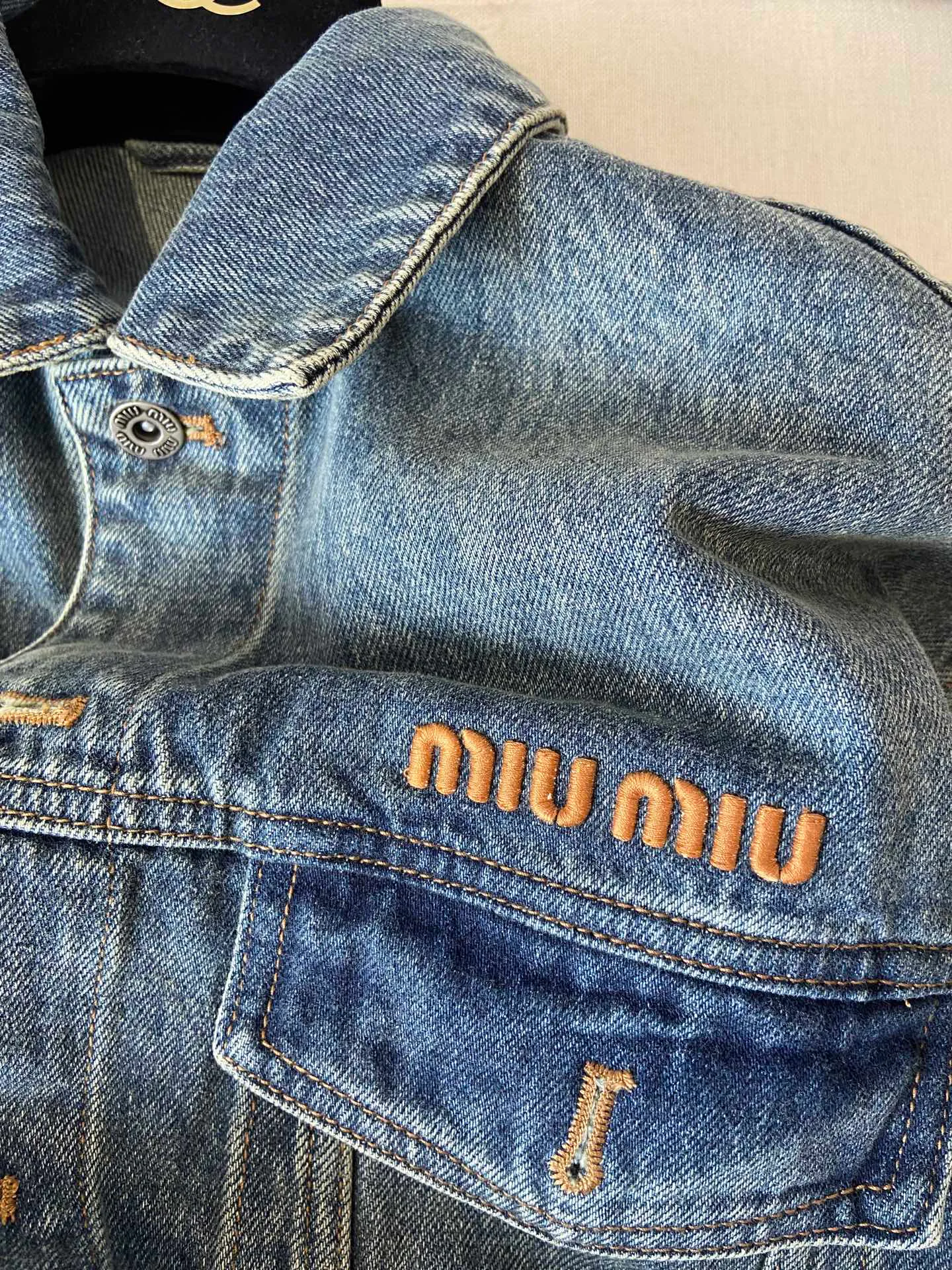 Women's Jackets And Down Jackets MIU MIU 18088521