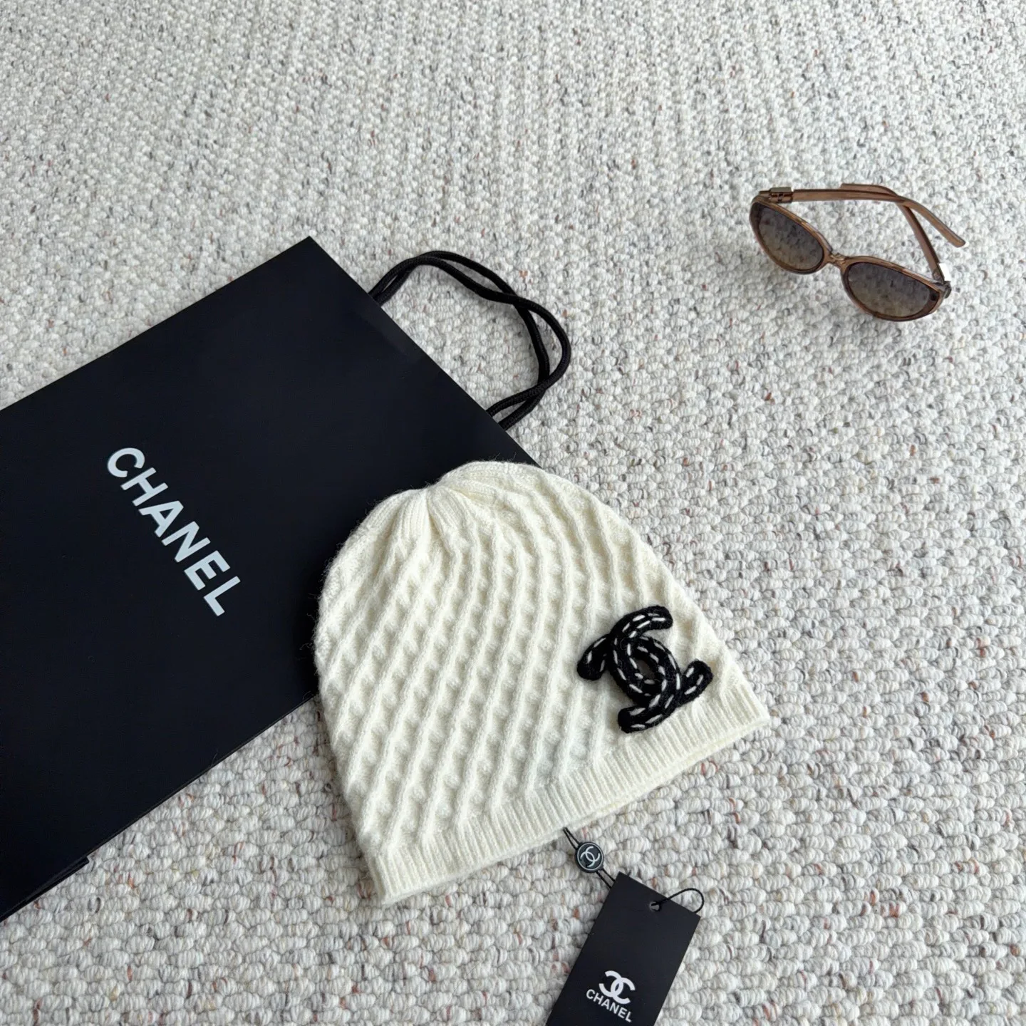 Hats CHANEL 18450110