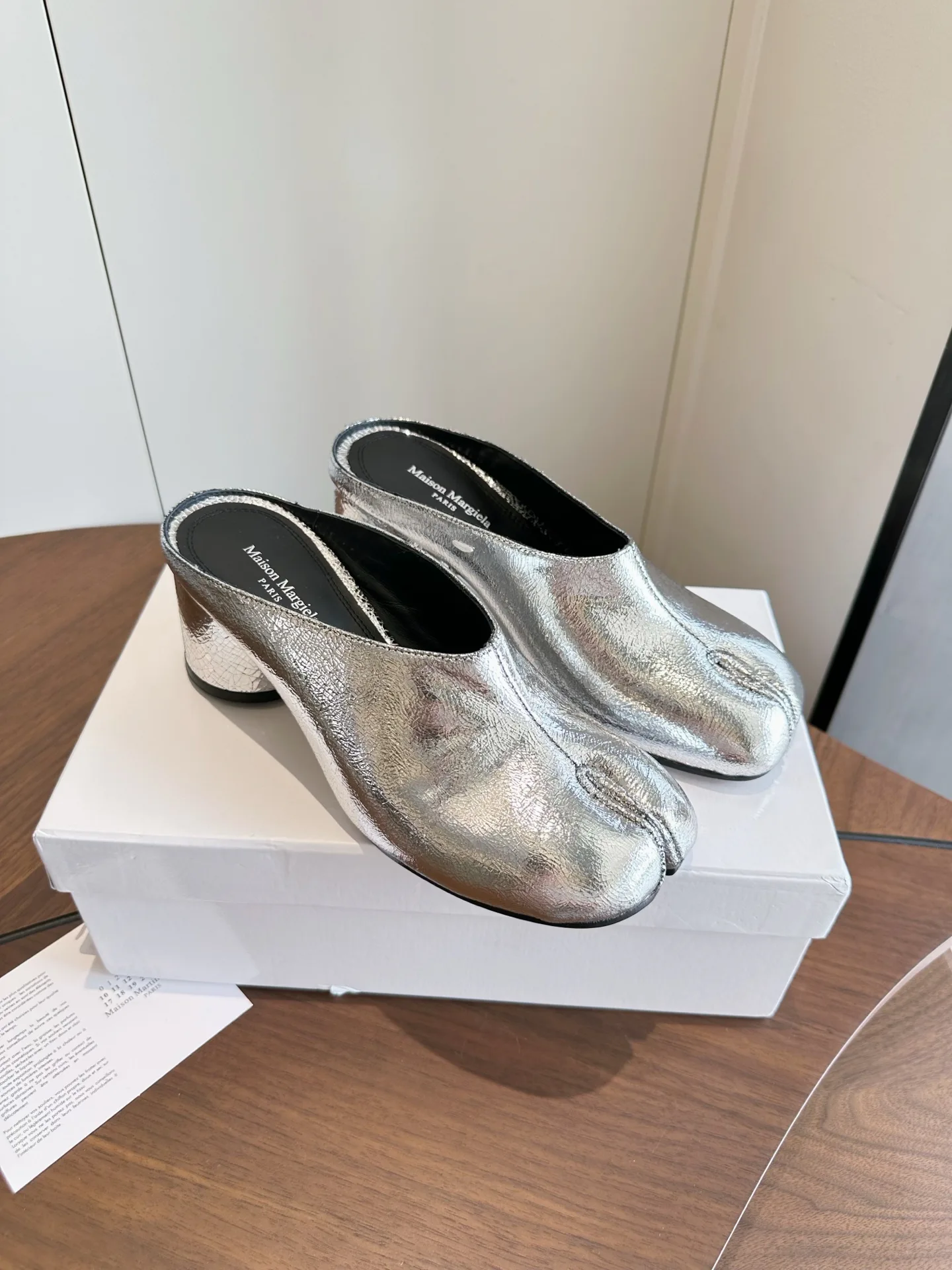 Women's Mules And Clogs MAISON MARGIELA 18444038