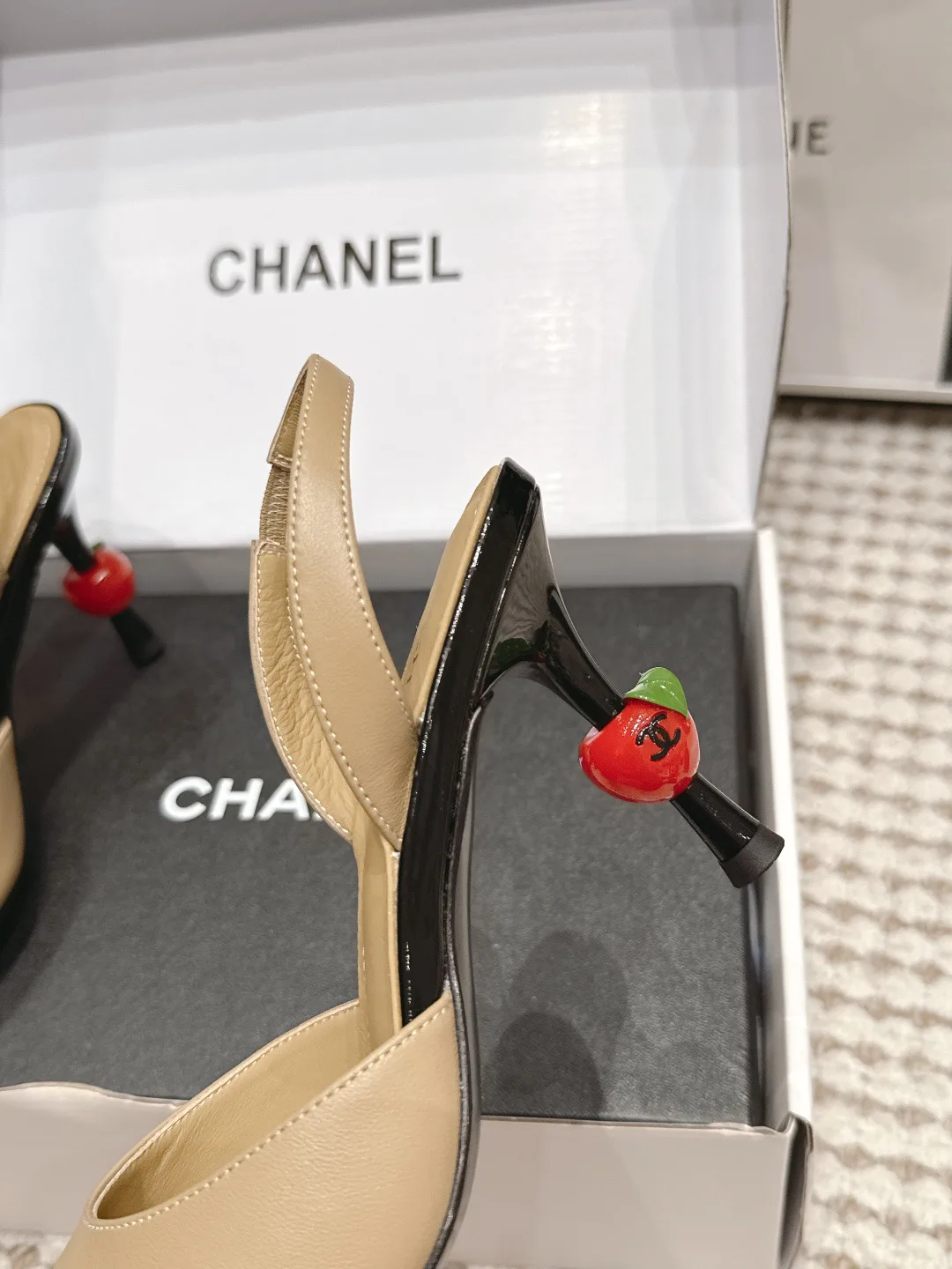 Women's Open-Toe Sandals CHANEL 17784795