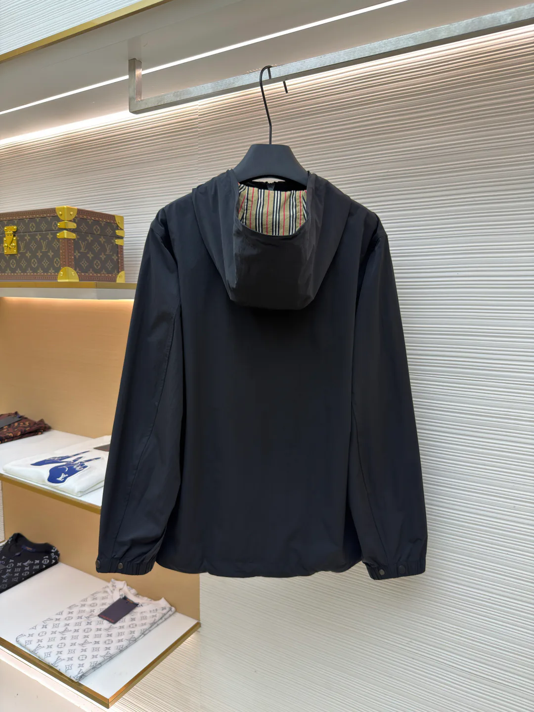 Men's Jackets And Down Jackets BURBERRY 18209747