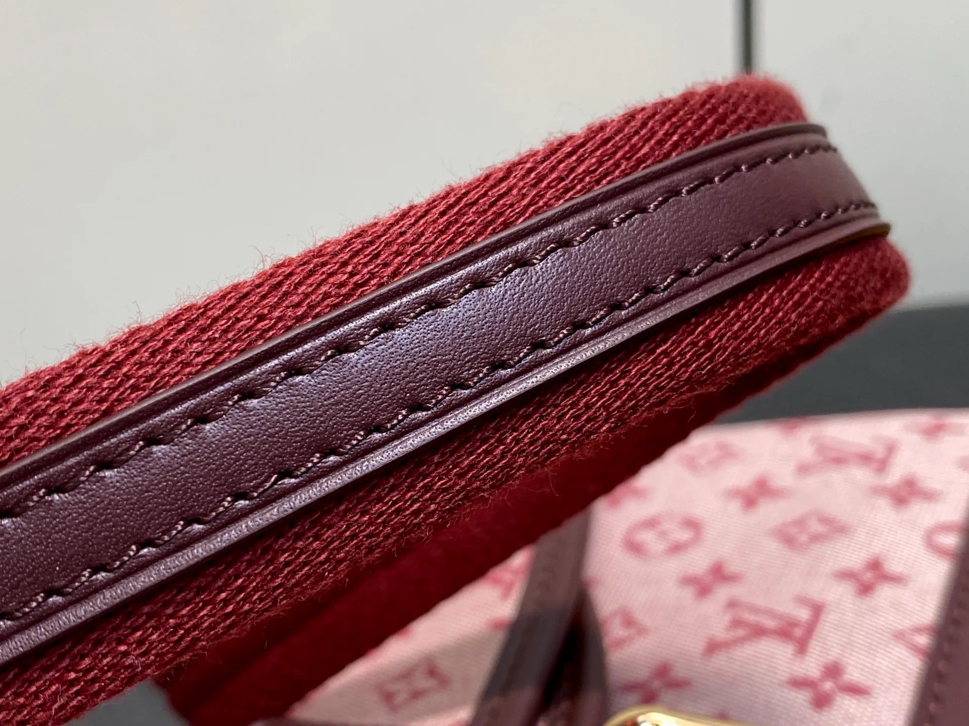 Women's Classic Handbags LOUIS VUITTON 17838907