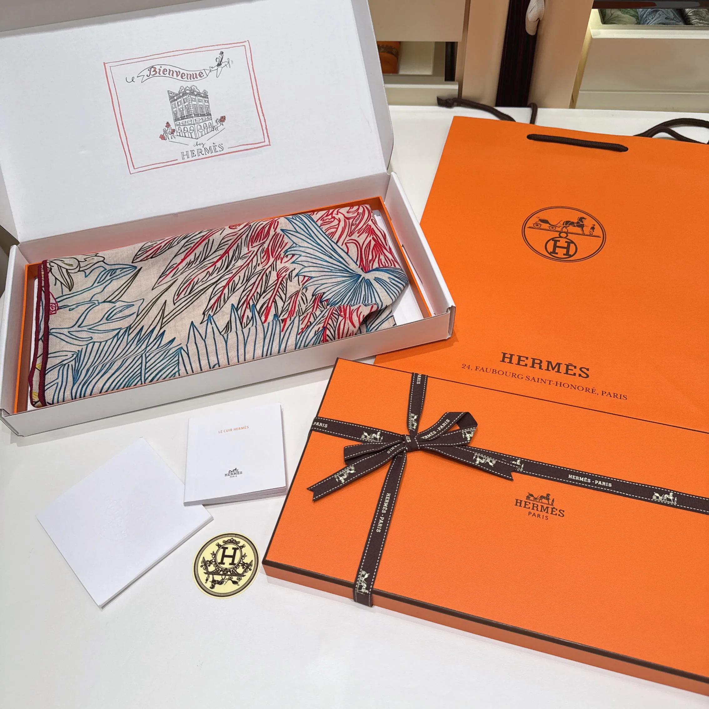 Silk Scarves HERMES 18448371