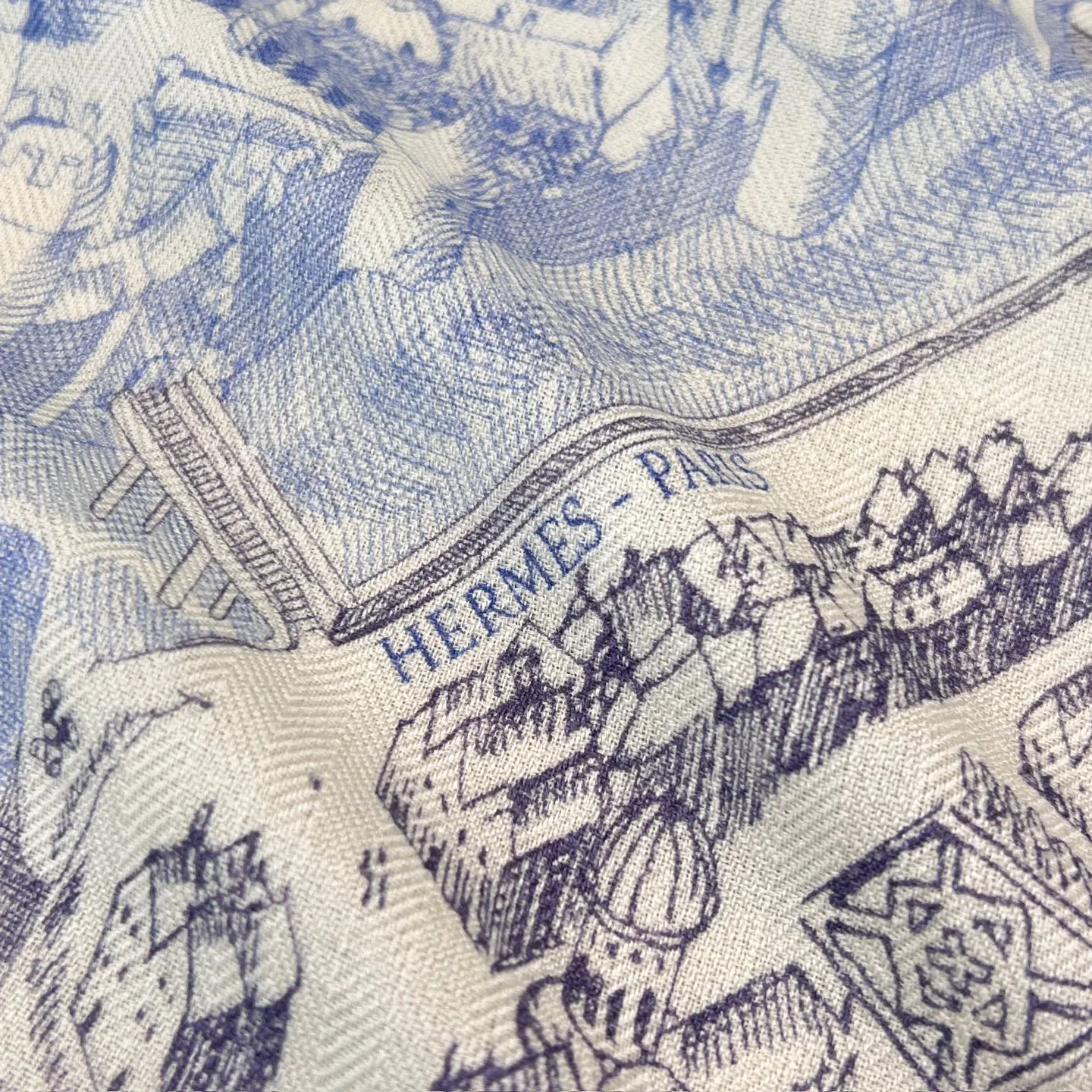 Scarves HERMES 18424828