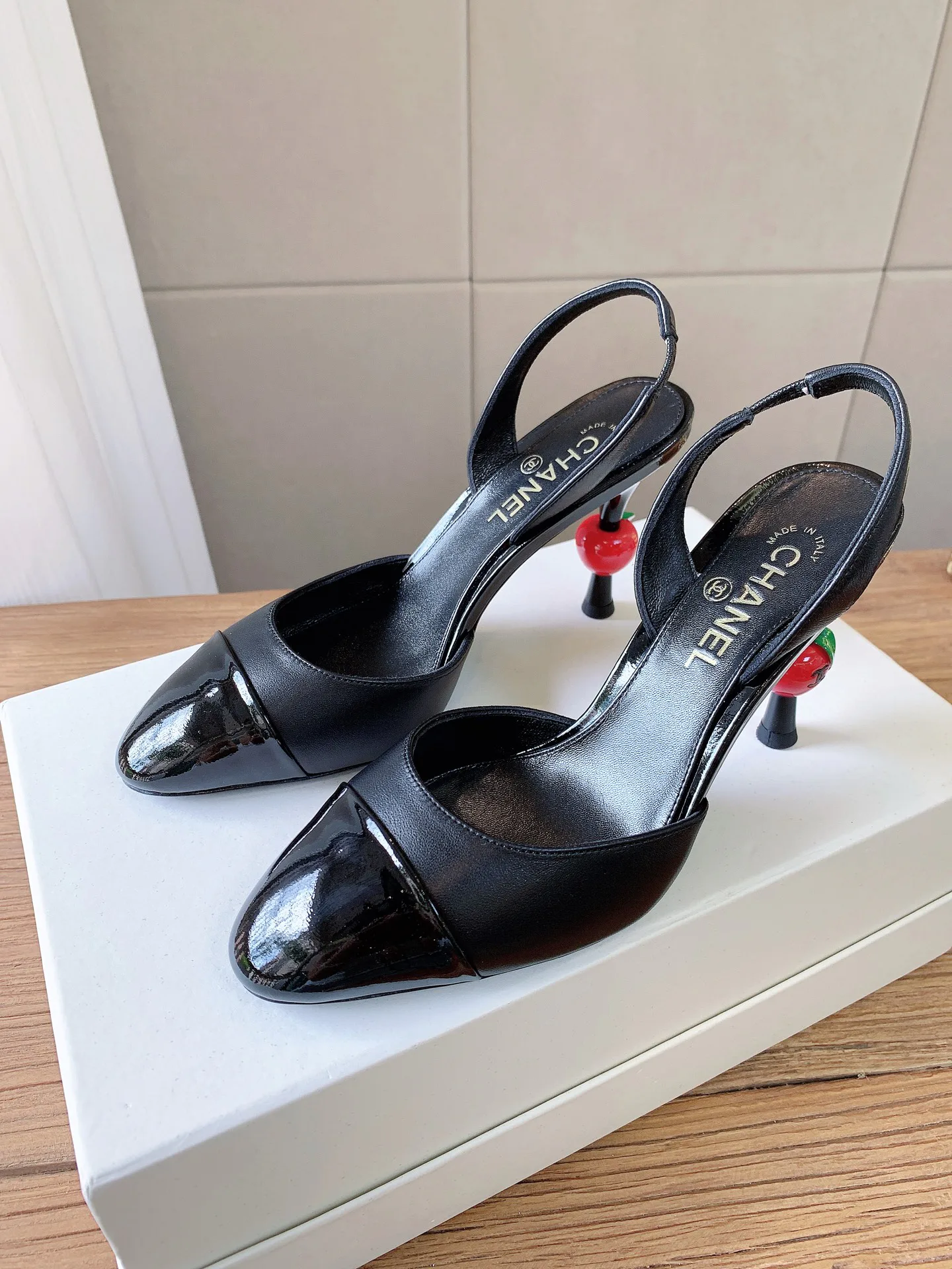 Women's Heels CHANEL 16942023